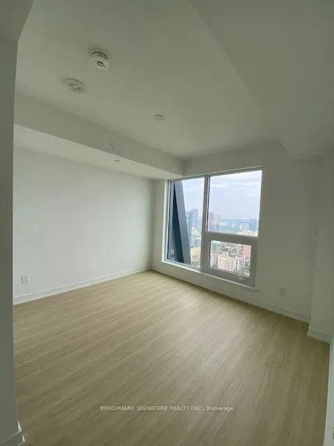 8 Wellesley Street W, #5708