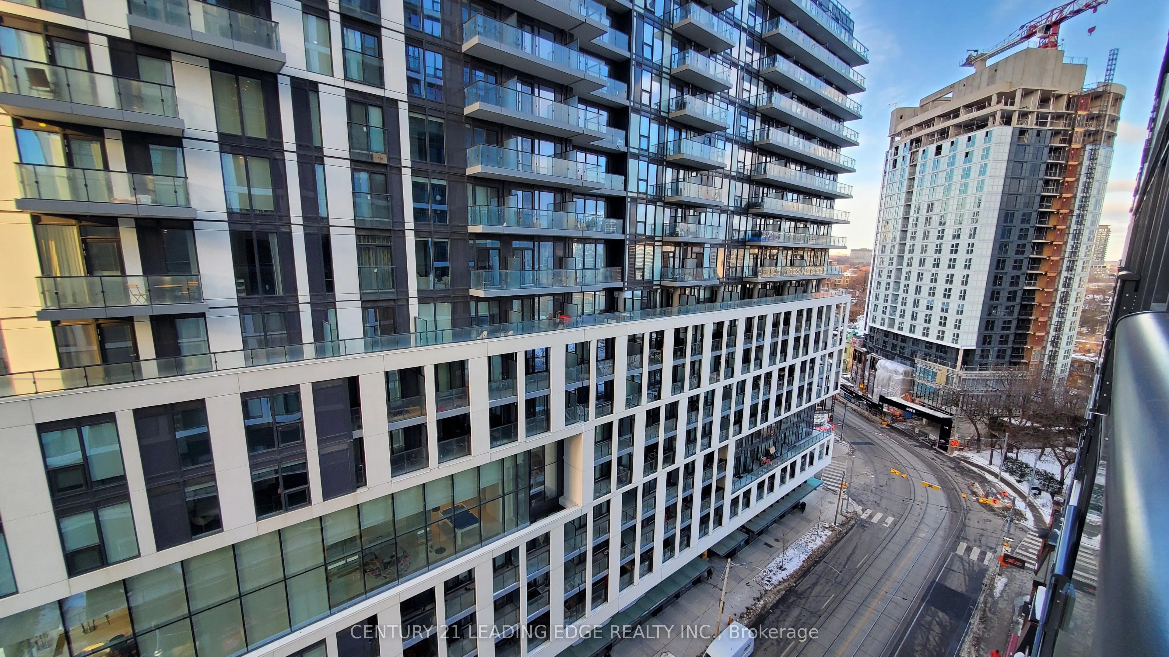 181 Dundas Street E, #1012