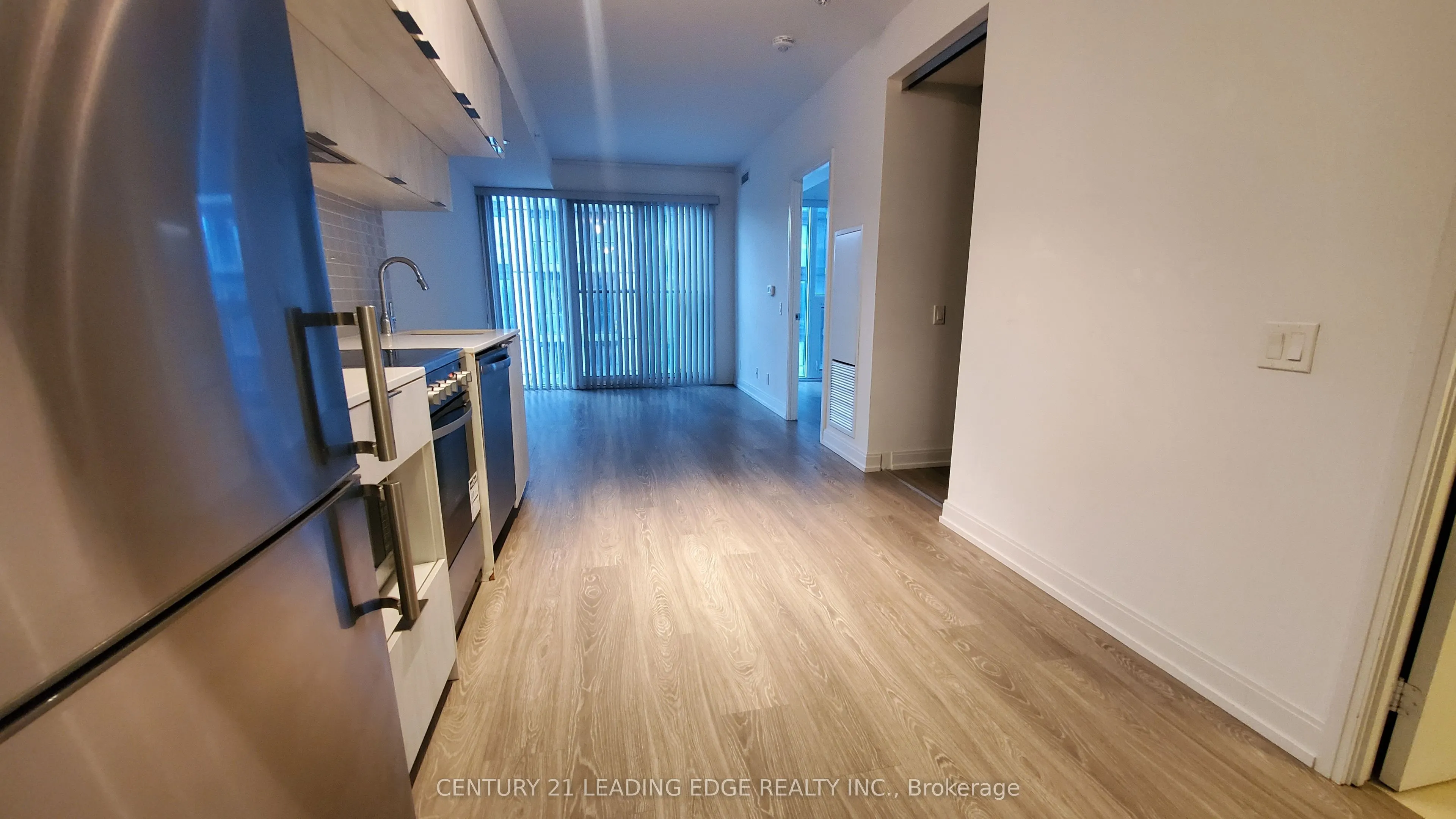 181 Dundas Street E, #1012
