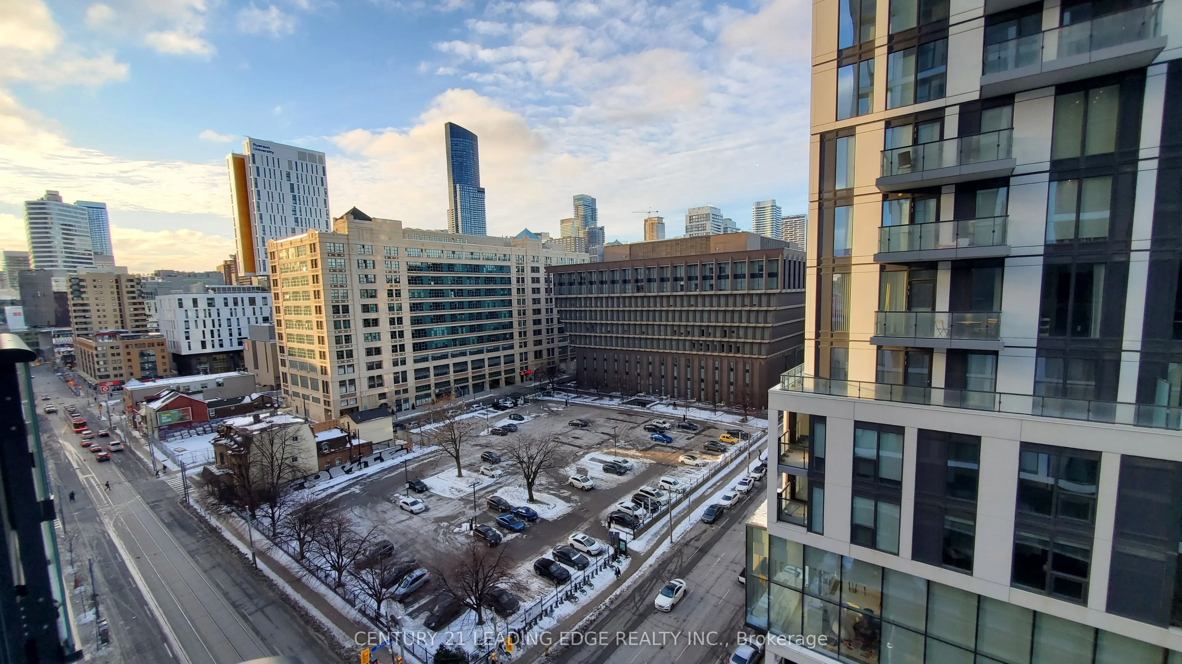 181 Dundas Street E, #1012