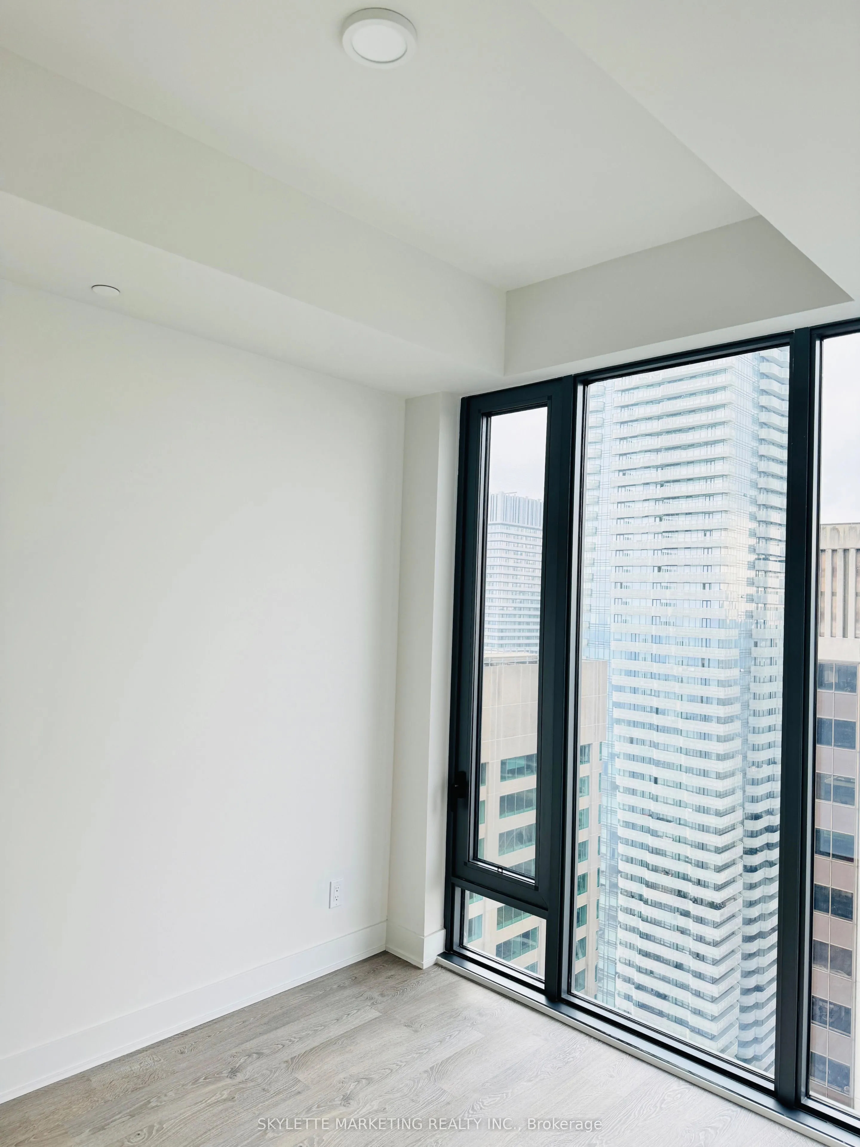 8 Cumberland Street, #4505