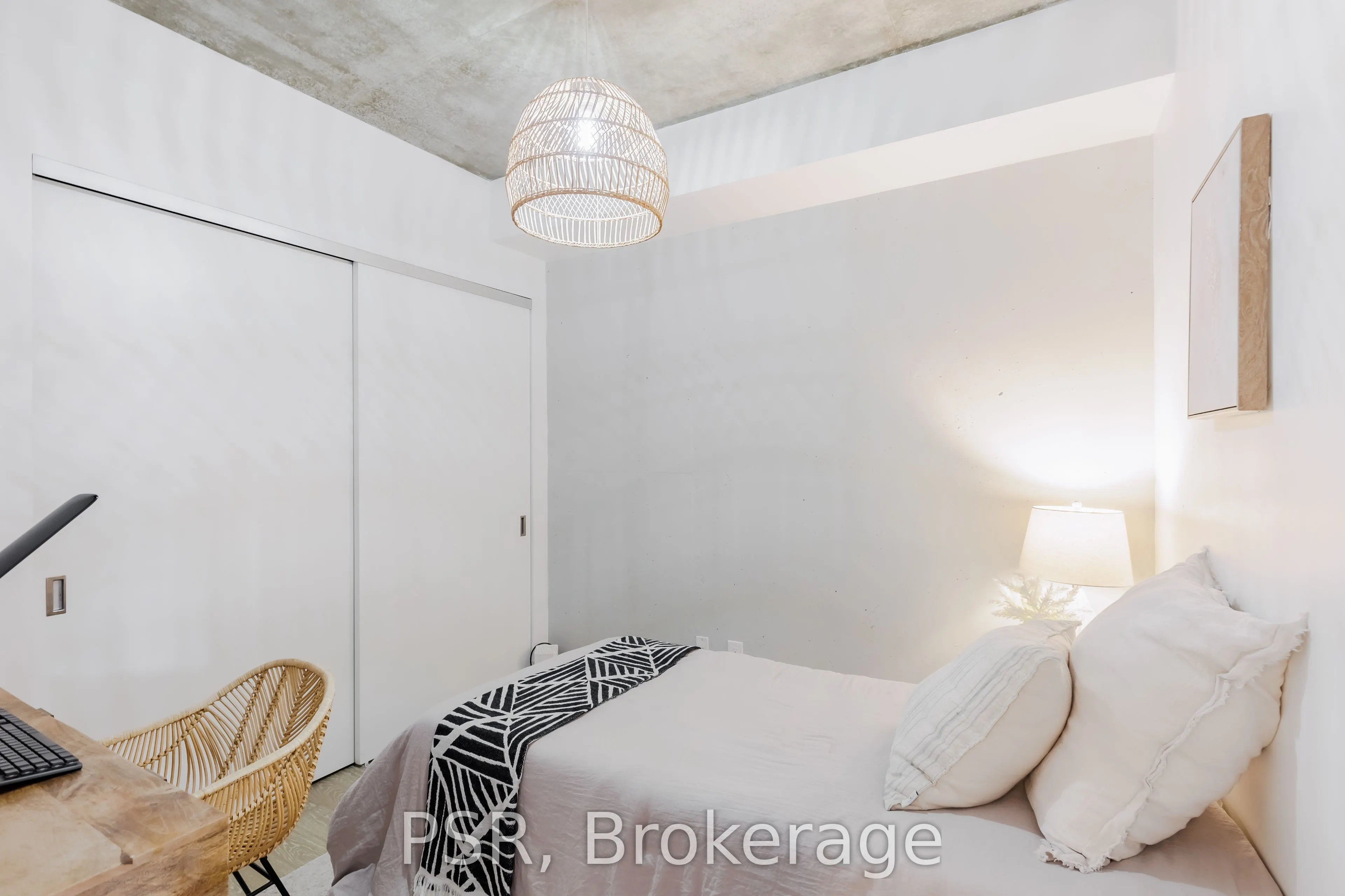 608 Richmond Street W, #317