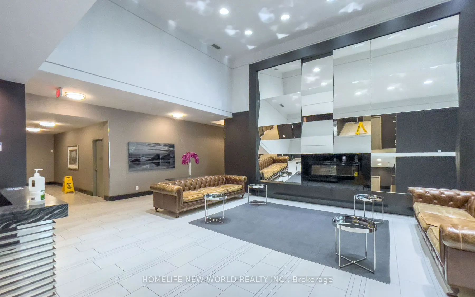 35 Bastion Street, #302