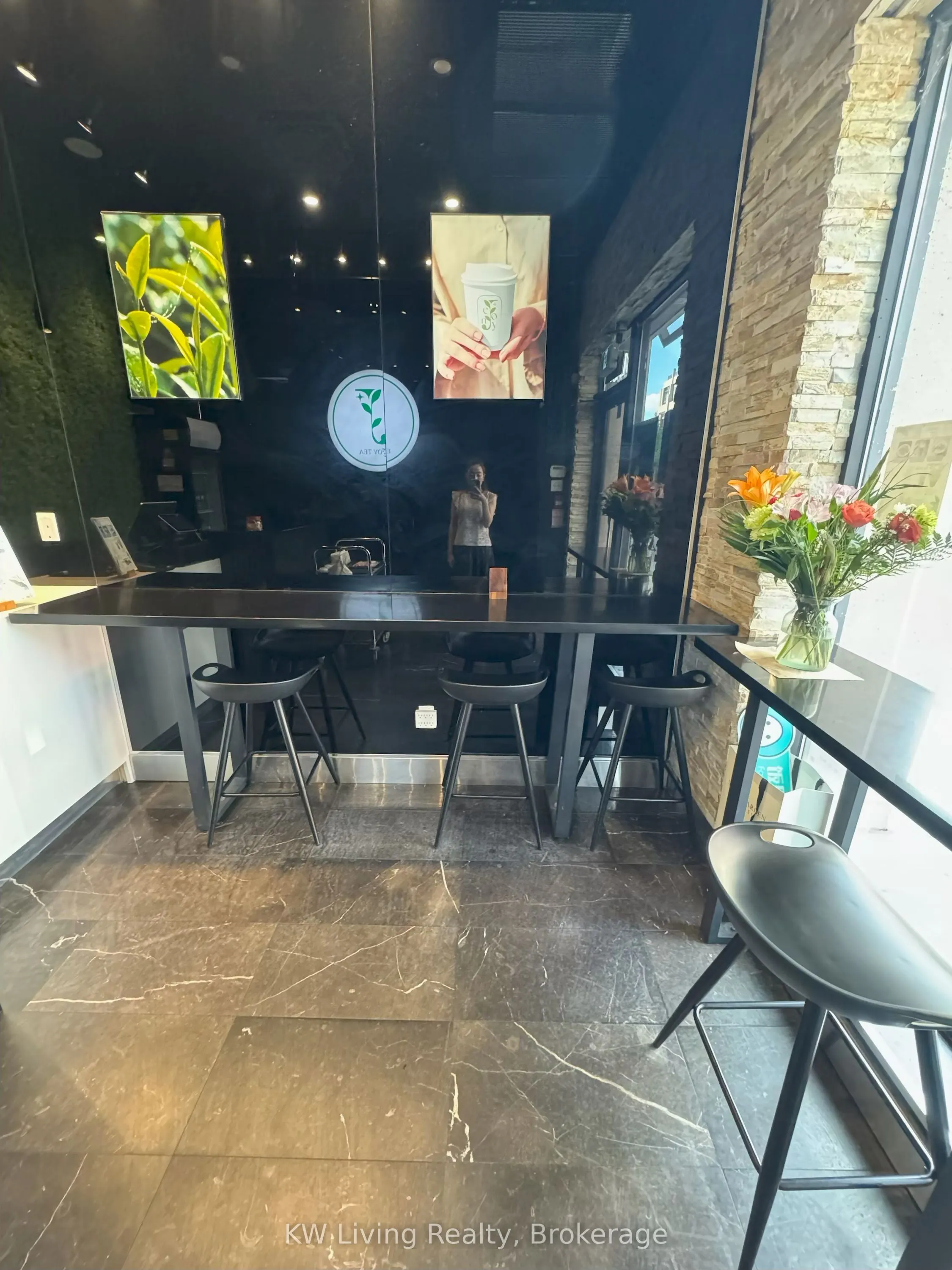 5 Northtown Way, #15