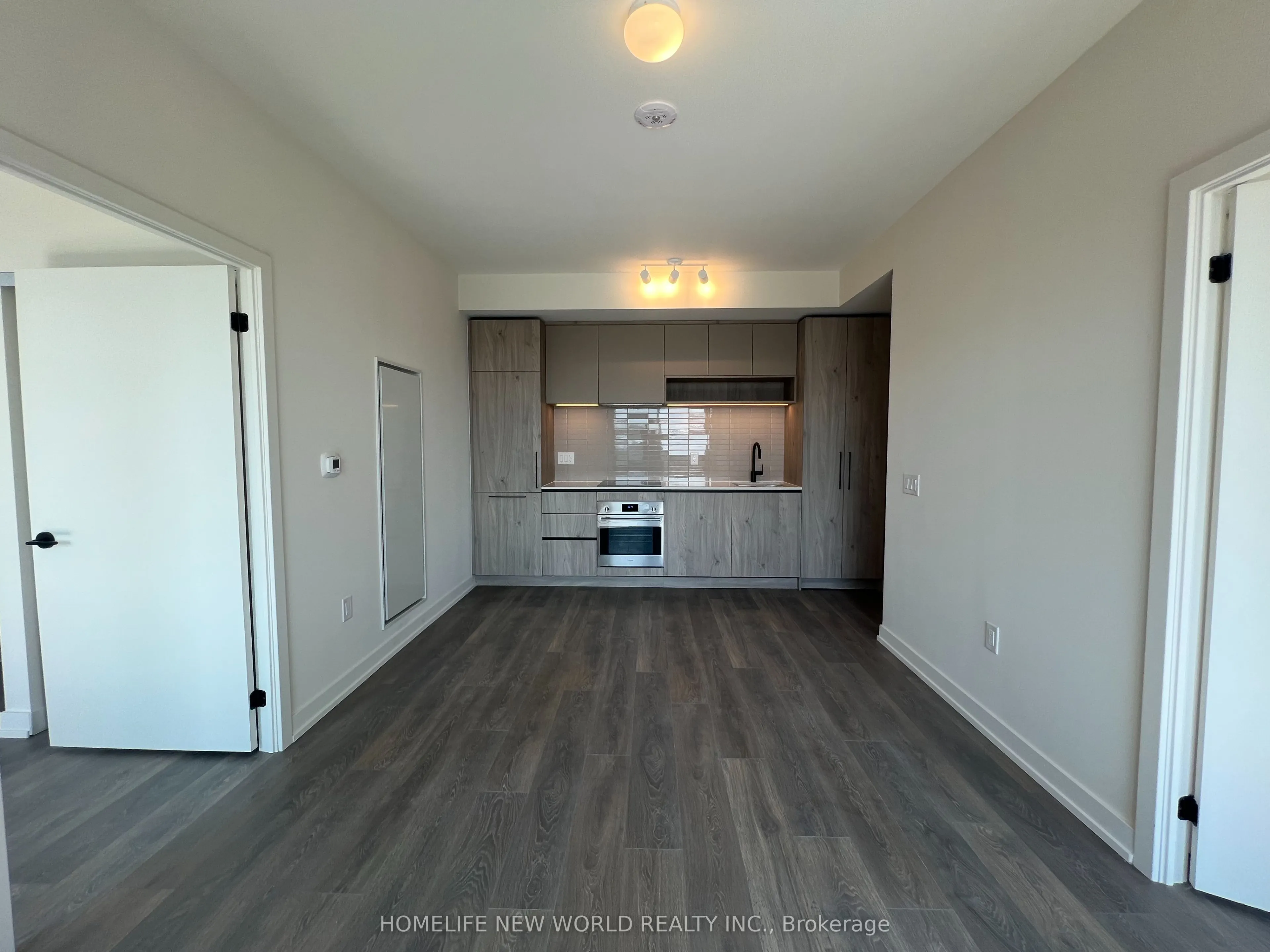 181 Sterling Road, #1111