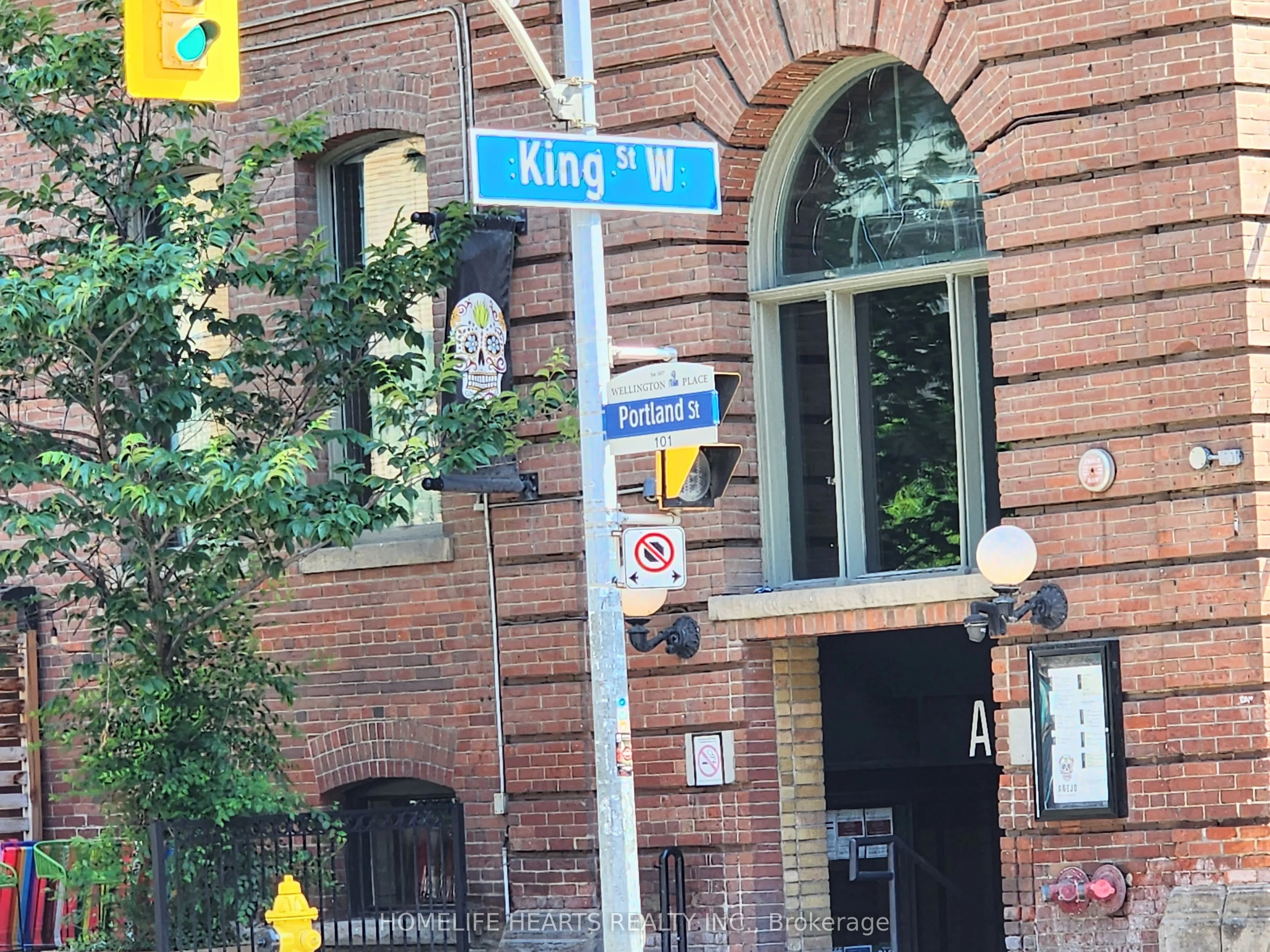 75 Portland Street, #617