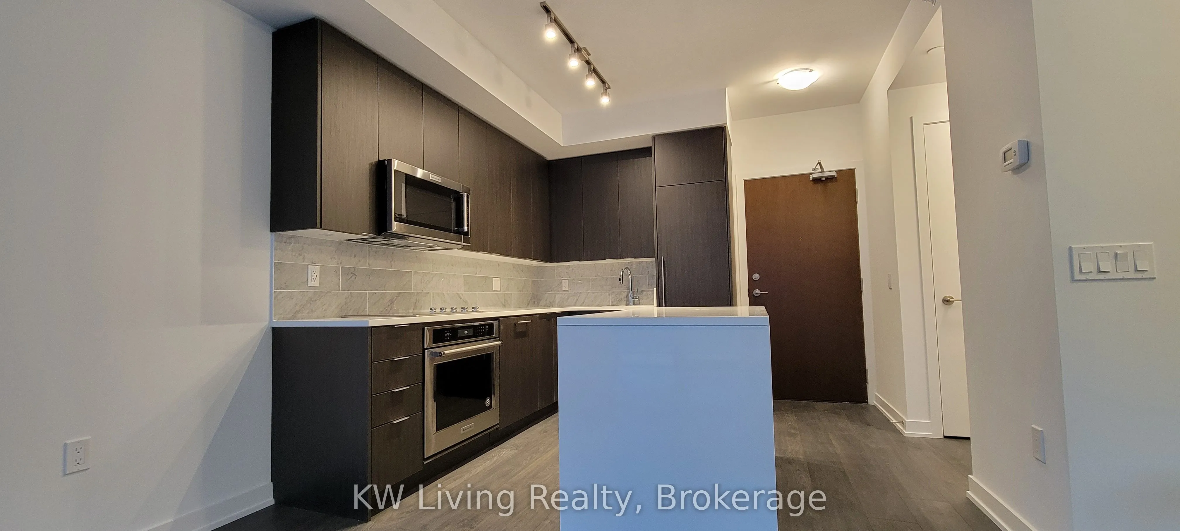 38 Iannuzzi Street, #504
