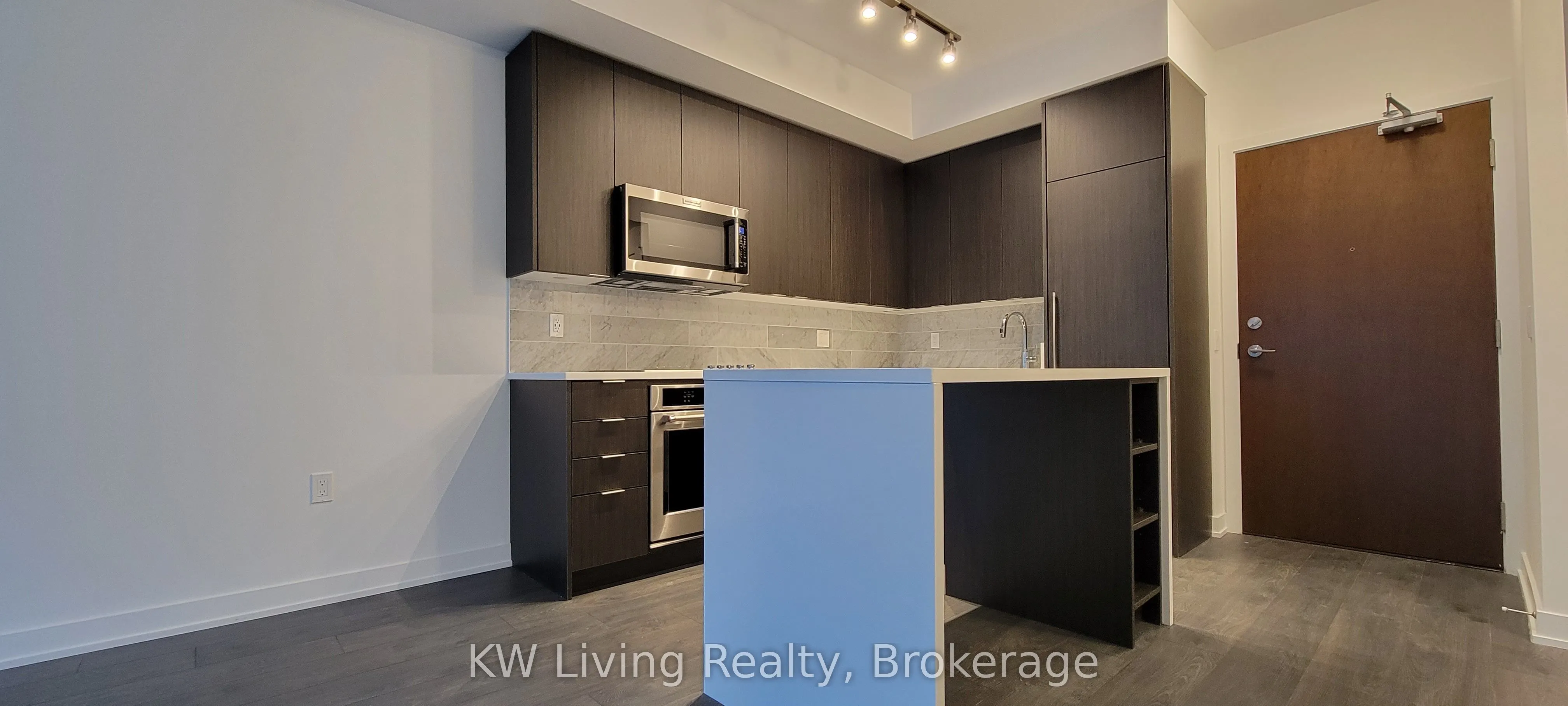 38 Iannuzzi Street, #504