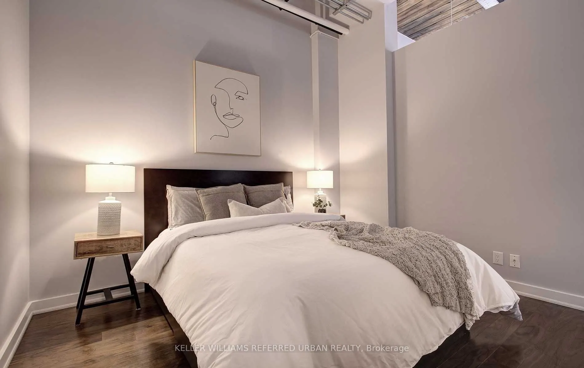 43 Hanna Avenue, #112