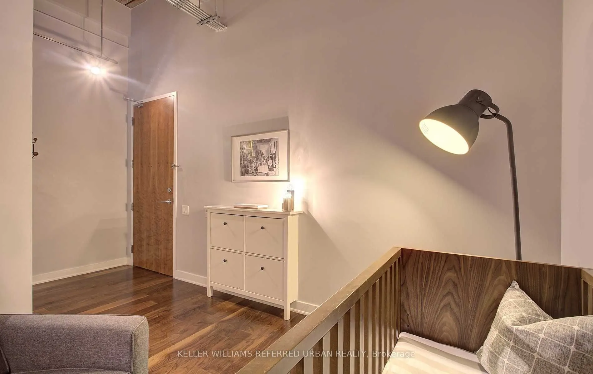 43 Hanna Avenue, #112