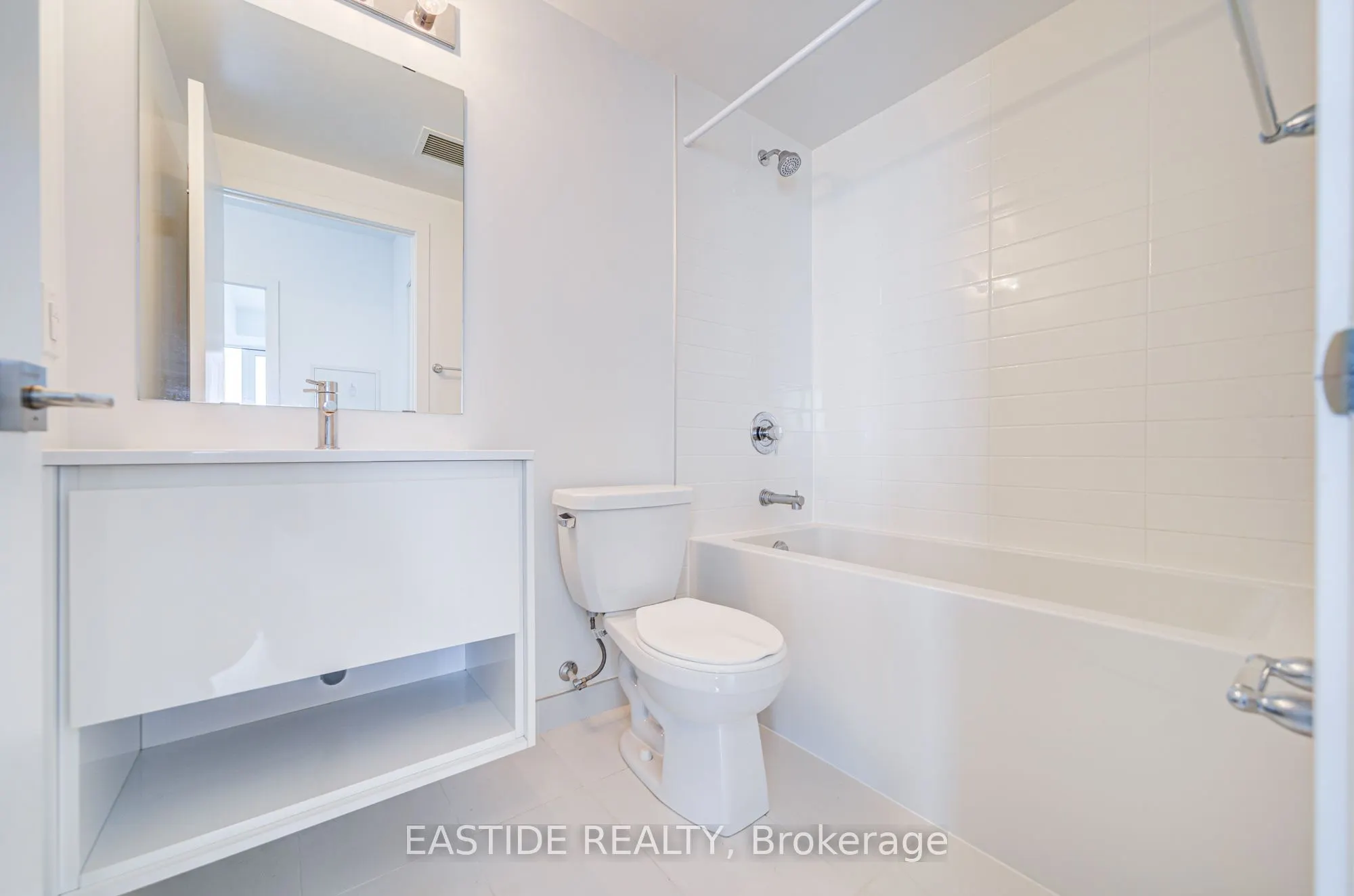 159 Wellesley Street E, #3301