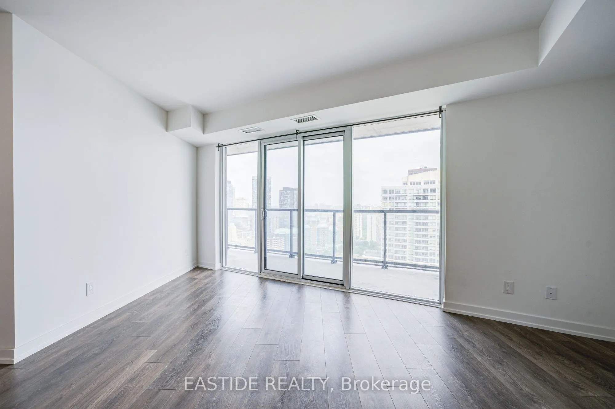 159 Wellesley Street E, #3301