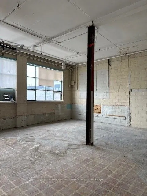 28 industrial Street, #112