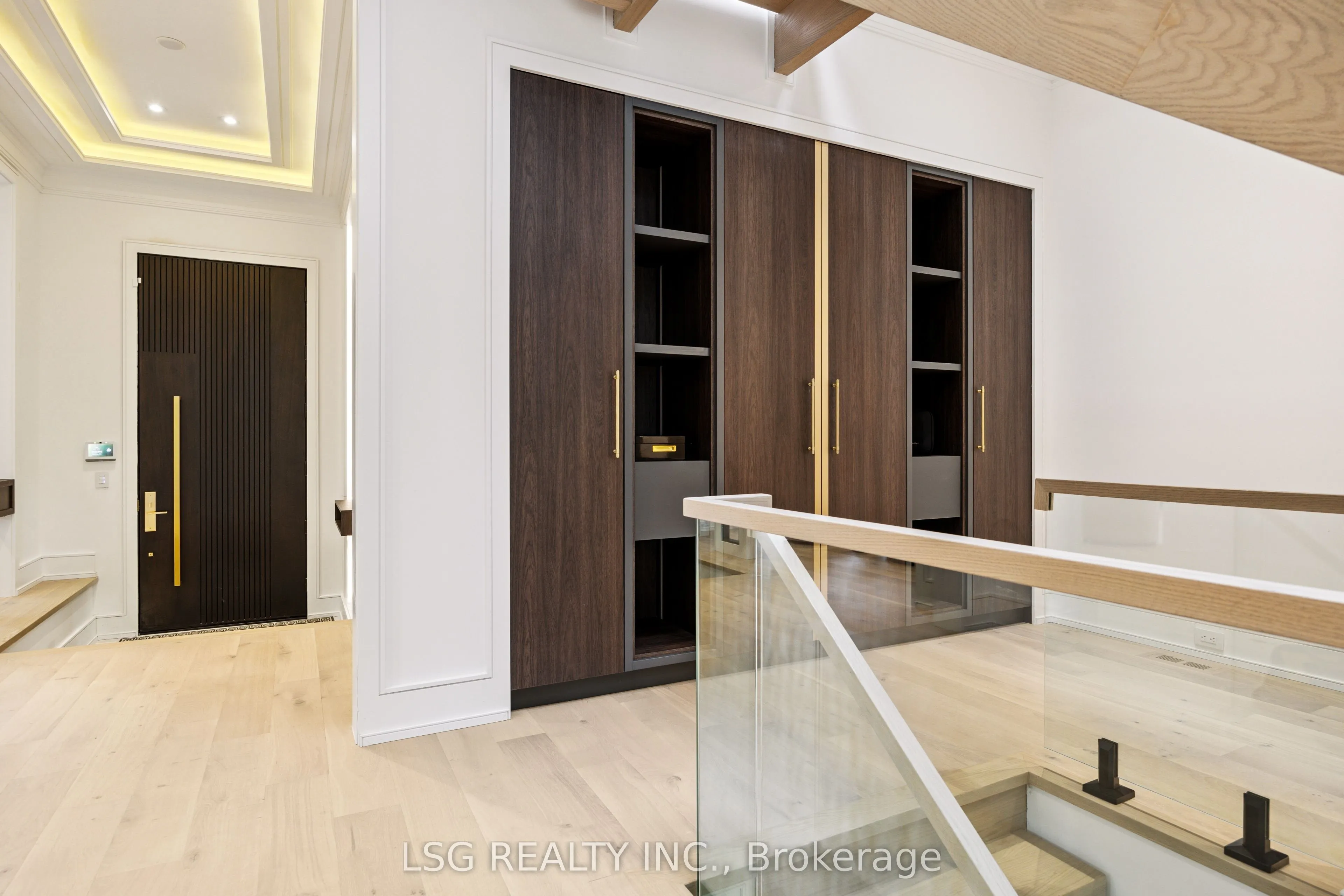 10 Lailey Crescent