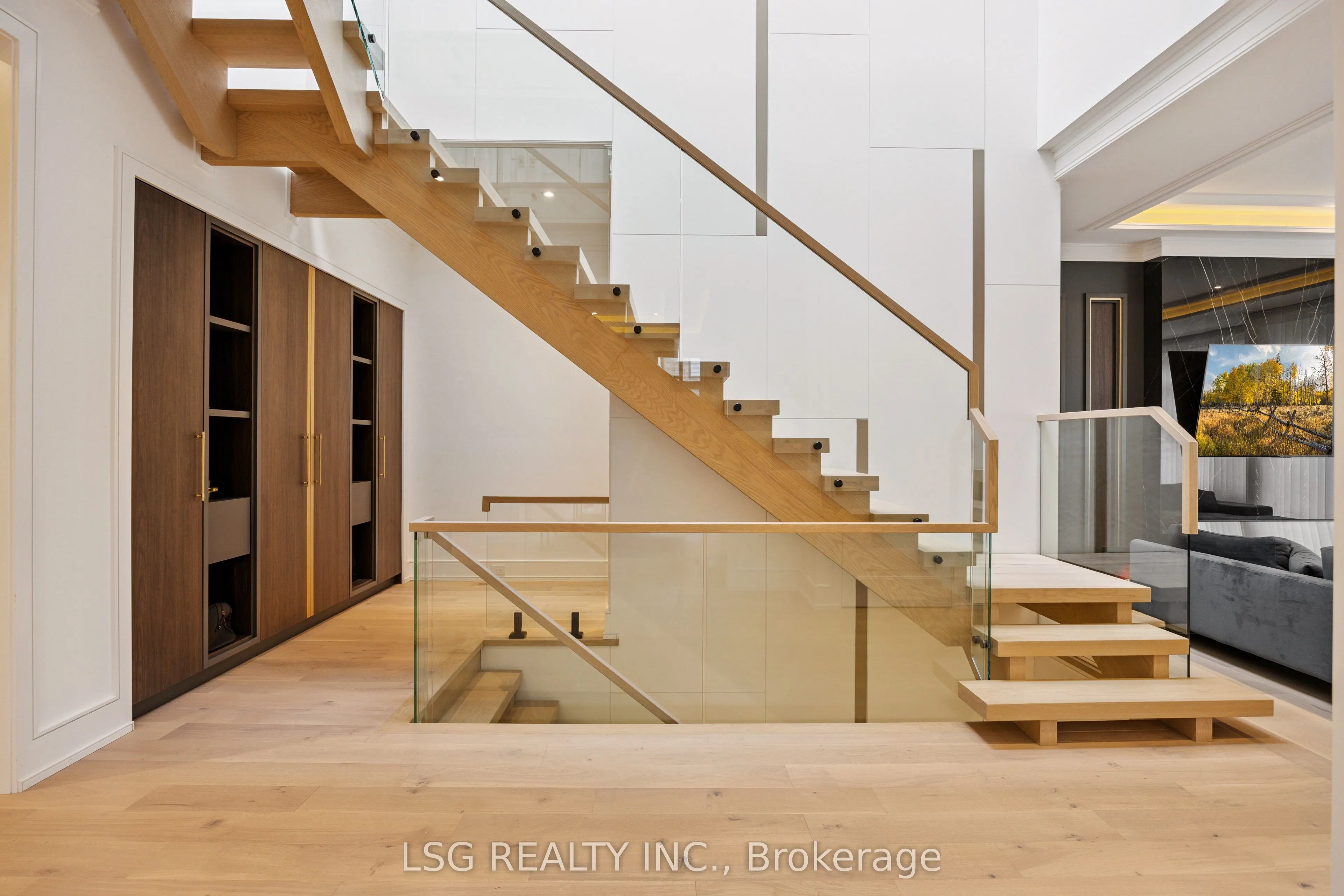 10 Lailey Crescent