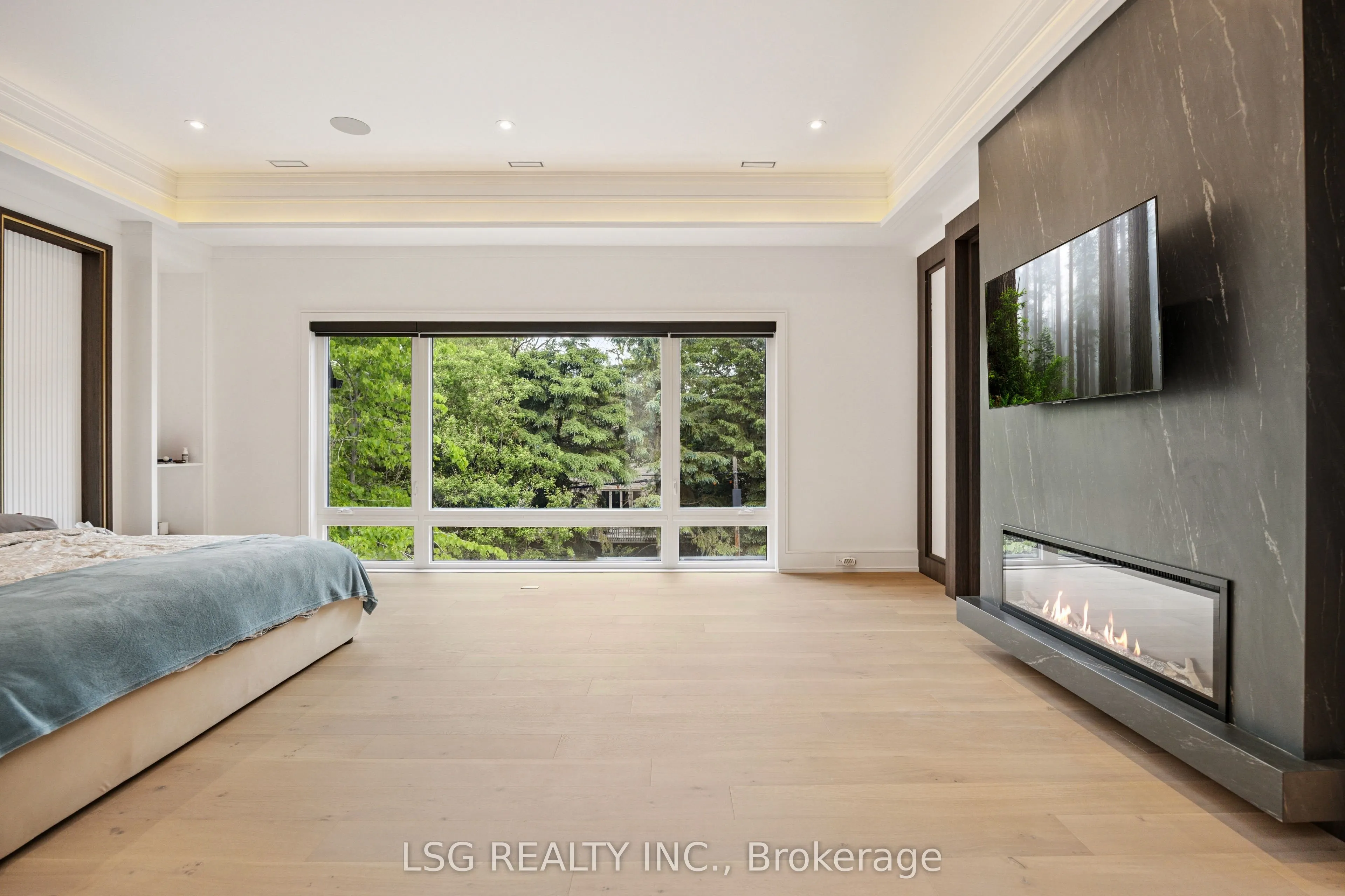 10 Lailey Crescent