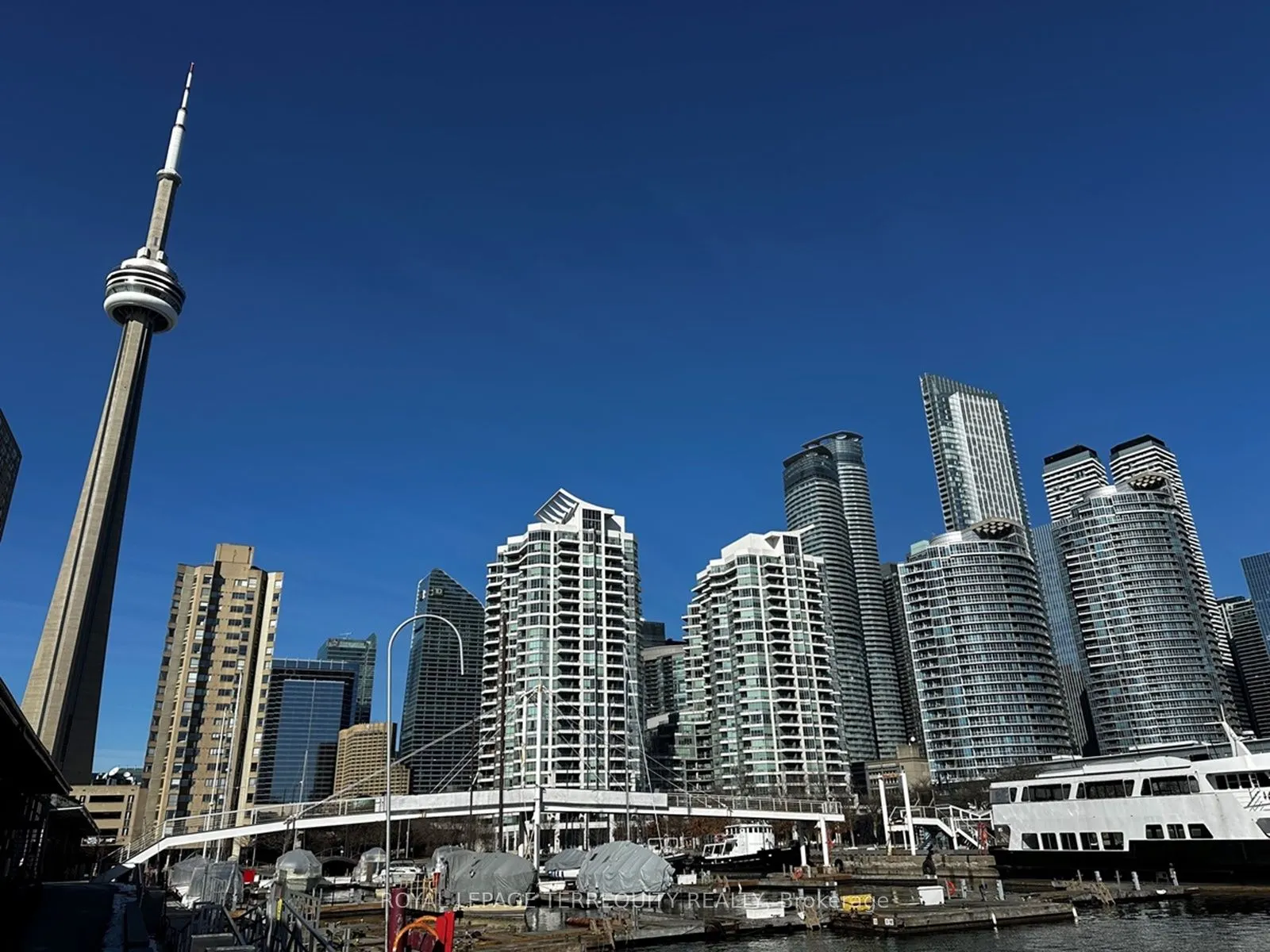 228 Queens Quay W, #1112
