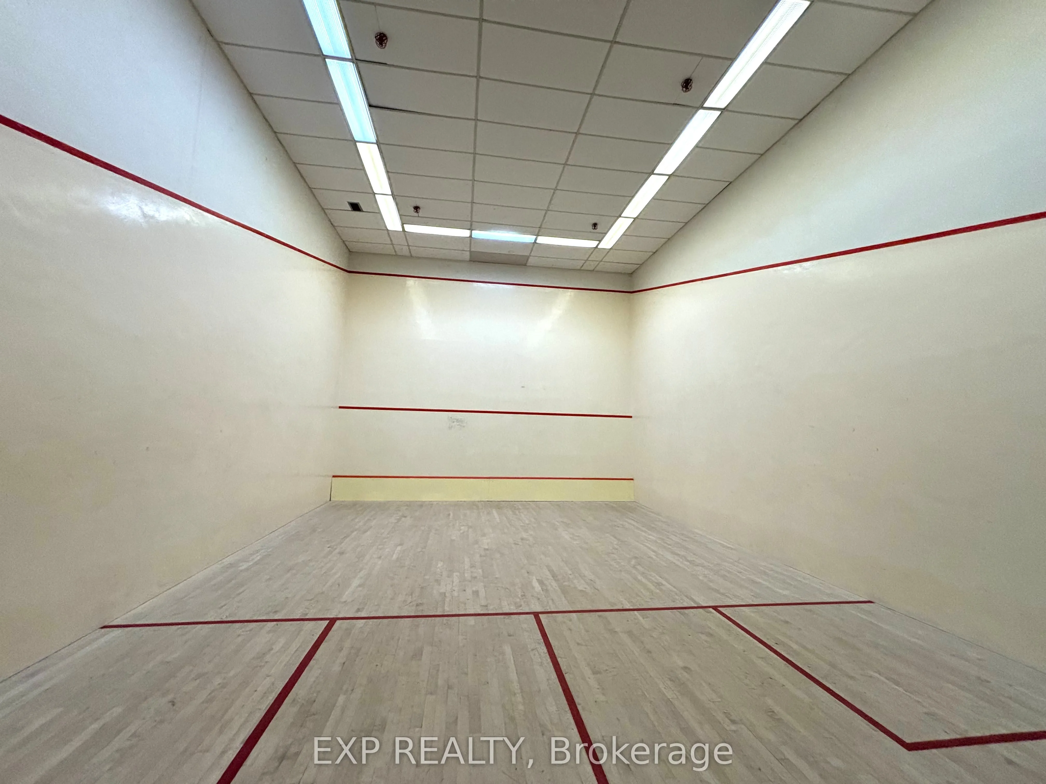 725 King Street W, #705