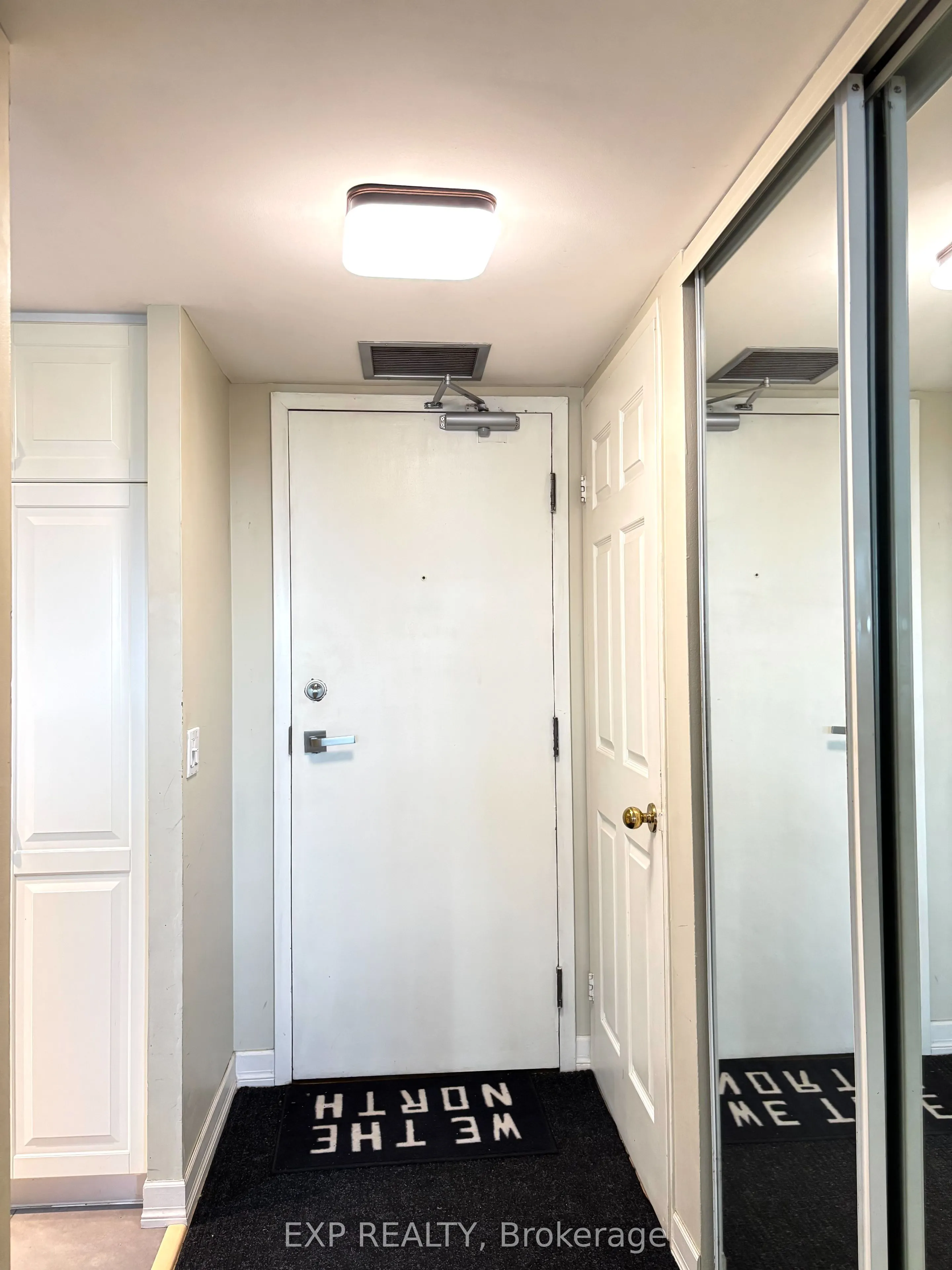 725 King Street W, #705