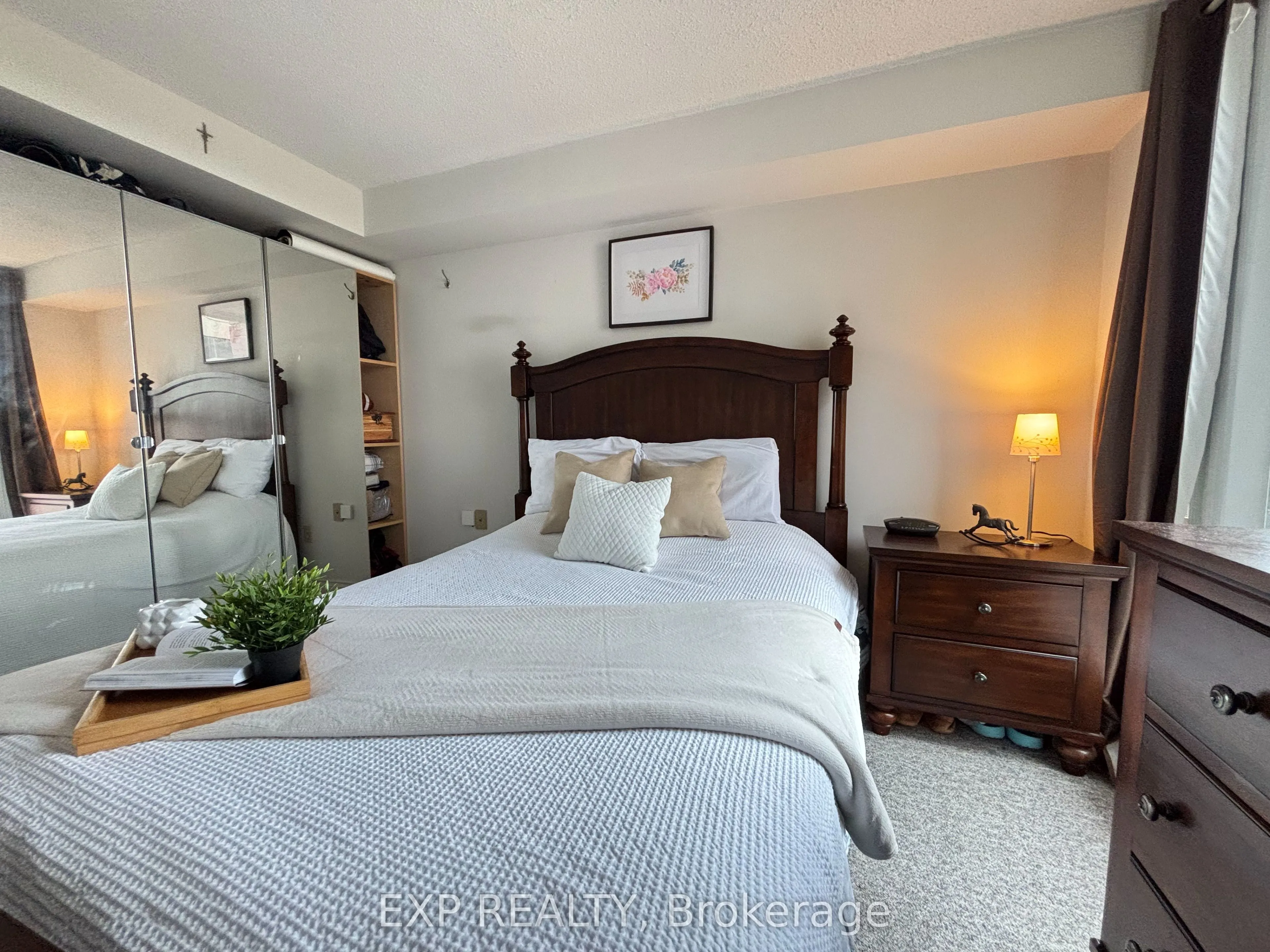 725 King Street W, #705