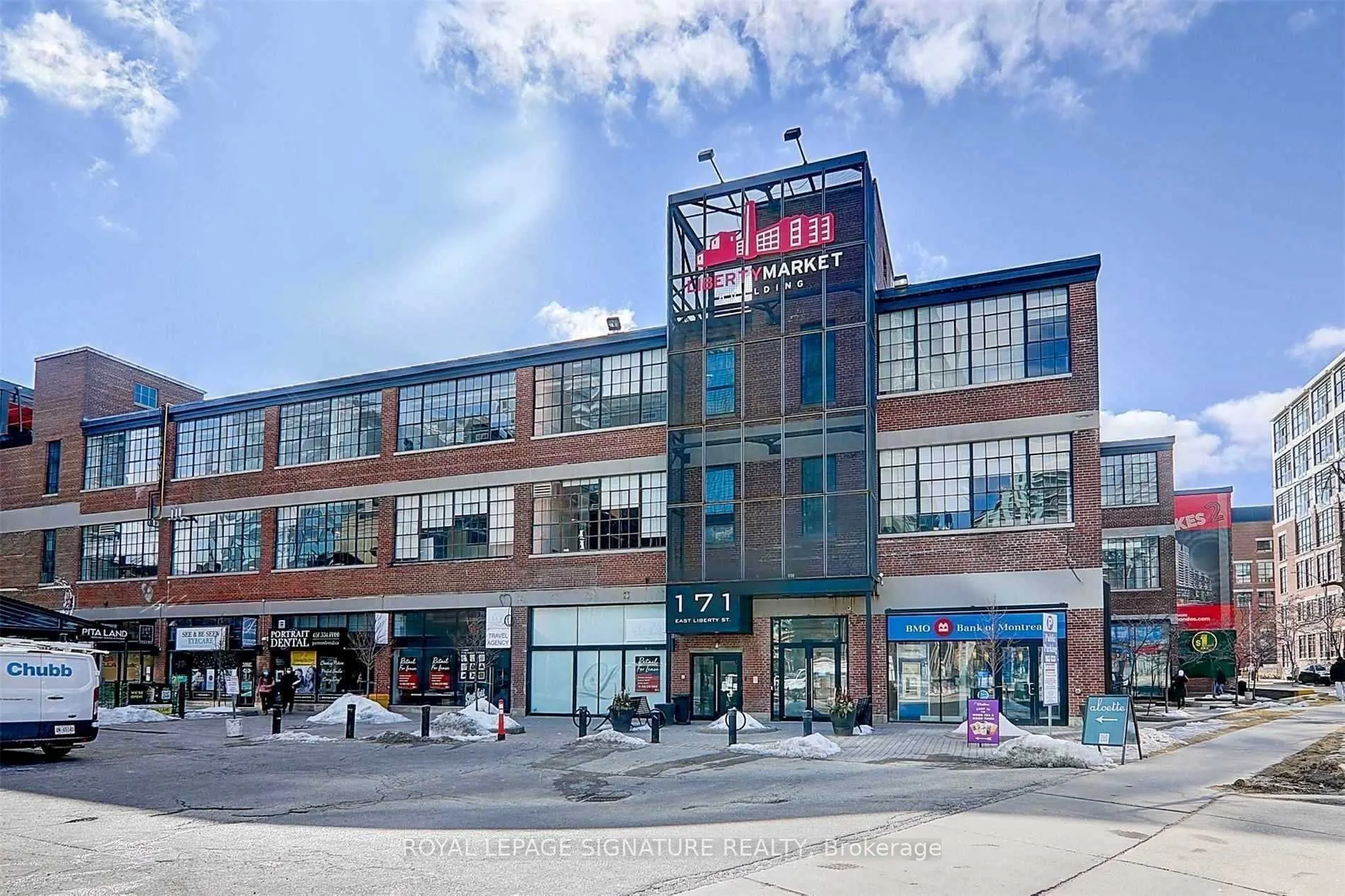 135 East Liberty Street, #1802