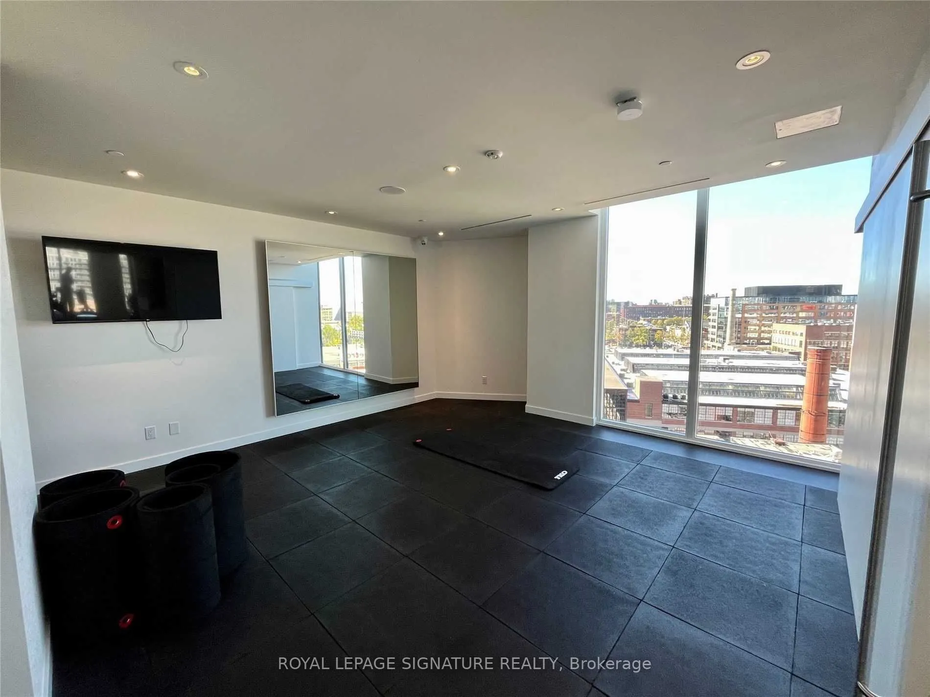 135 East Liberty Street, #1802