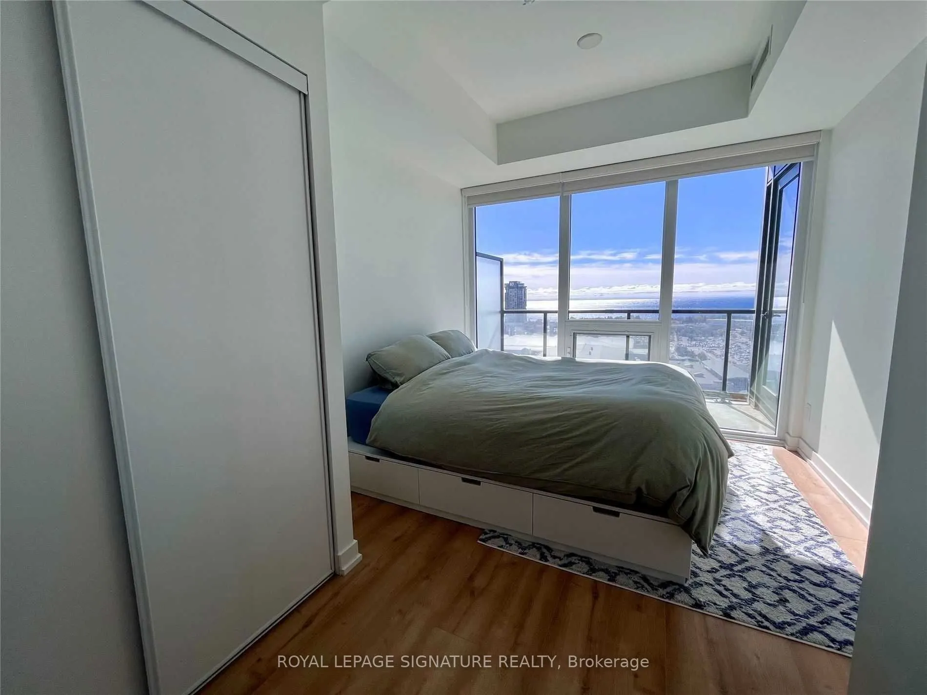 135 East Liberty Street, #1802