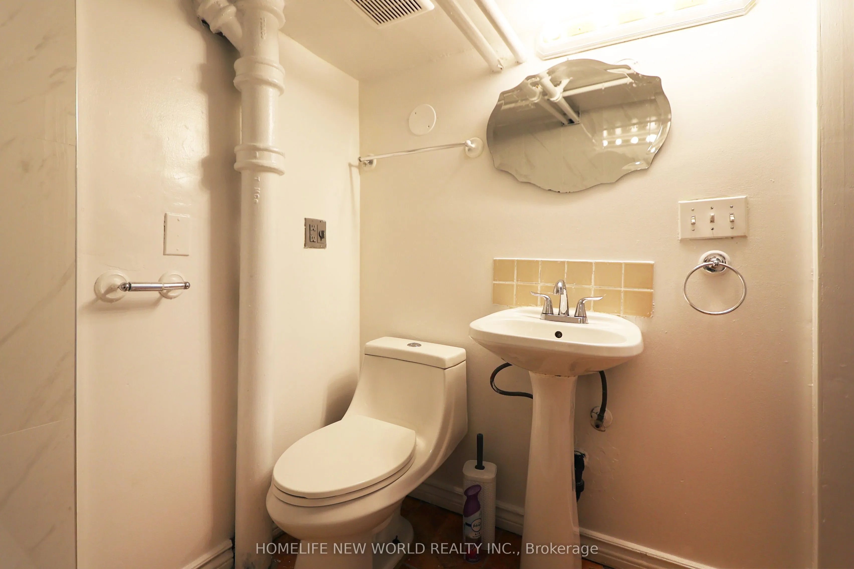 609 Glenholme Avenue, #Lower