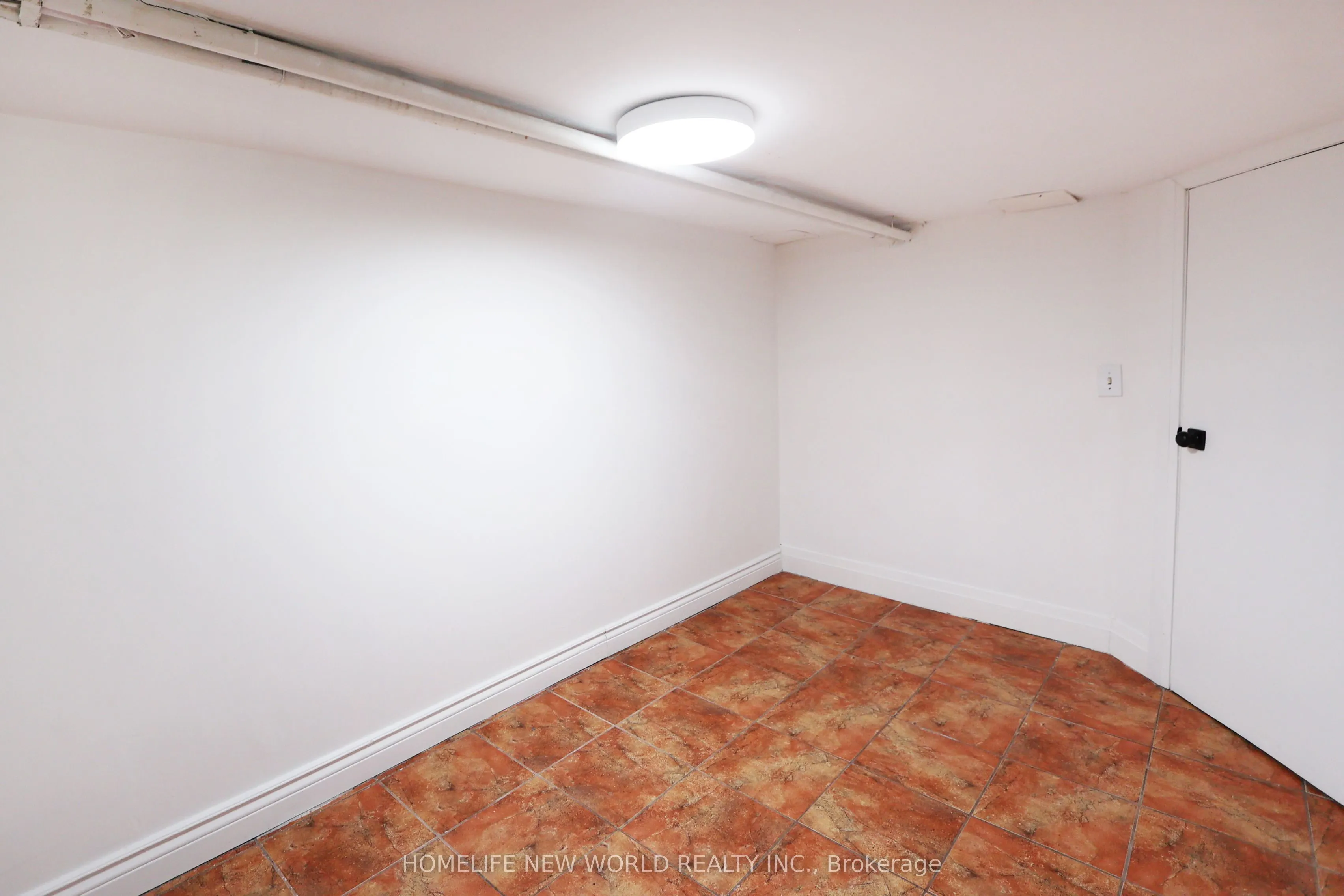 609 Glenholme Avenue, #Lower