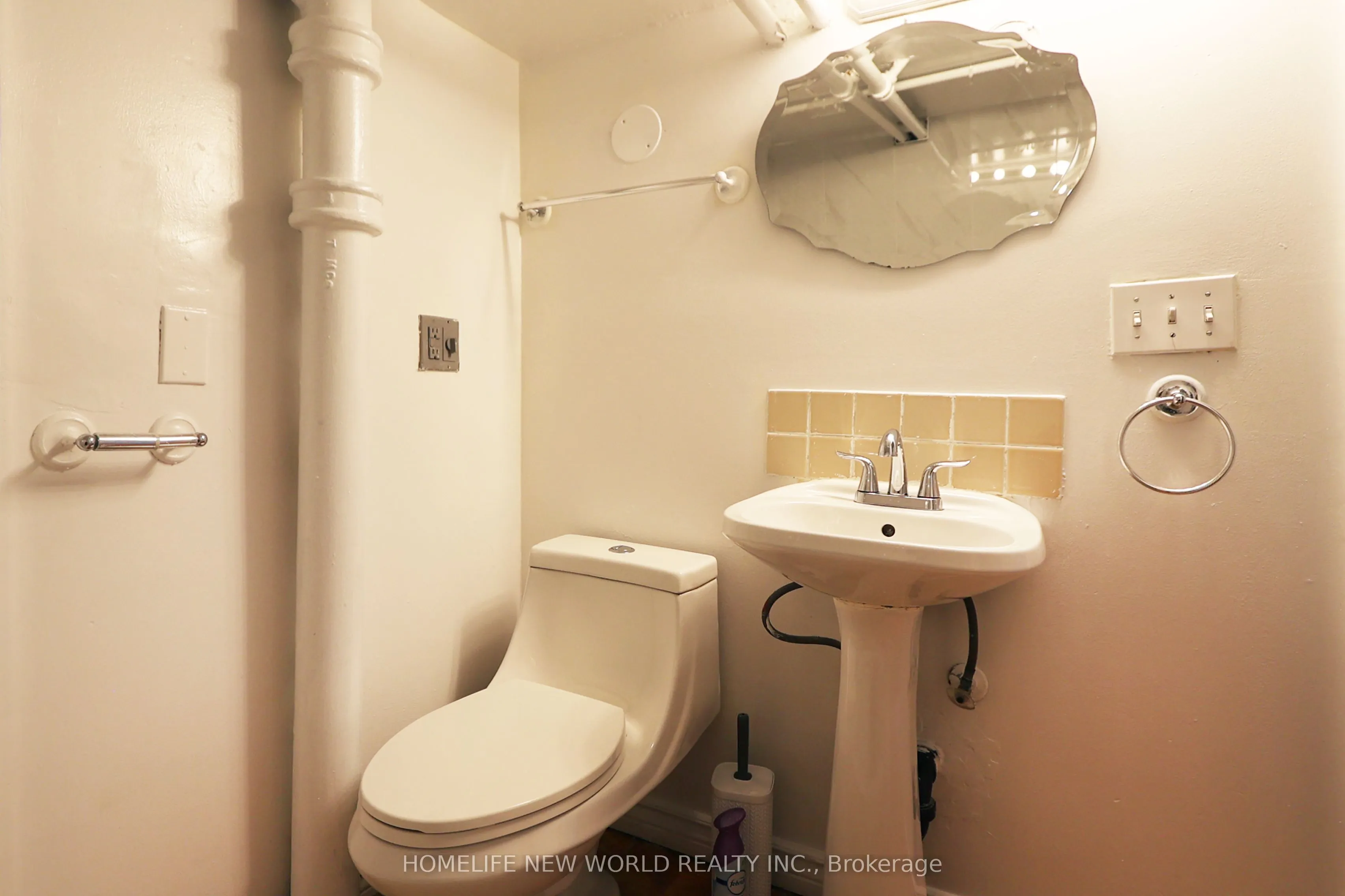 609 Glenholme Avenue, #Lower