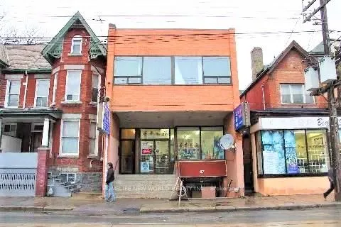 584 Dundas Street W, #Lower level basement