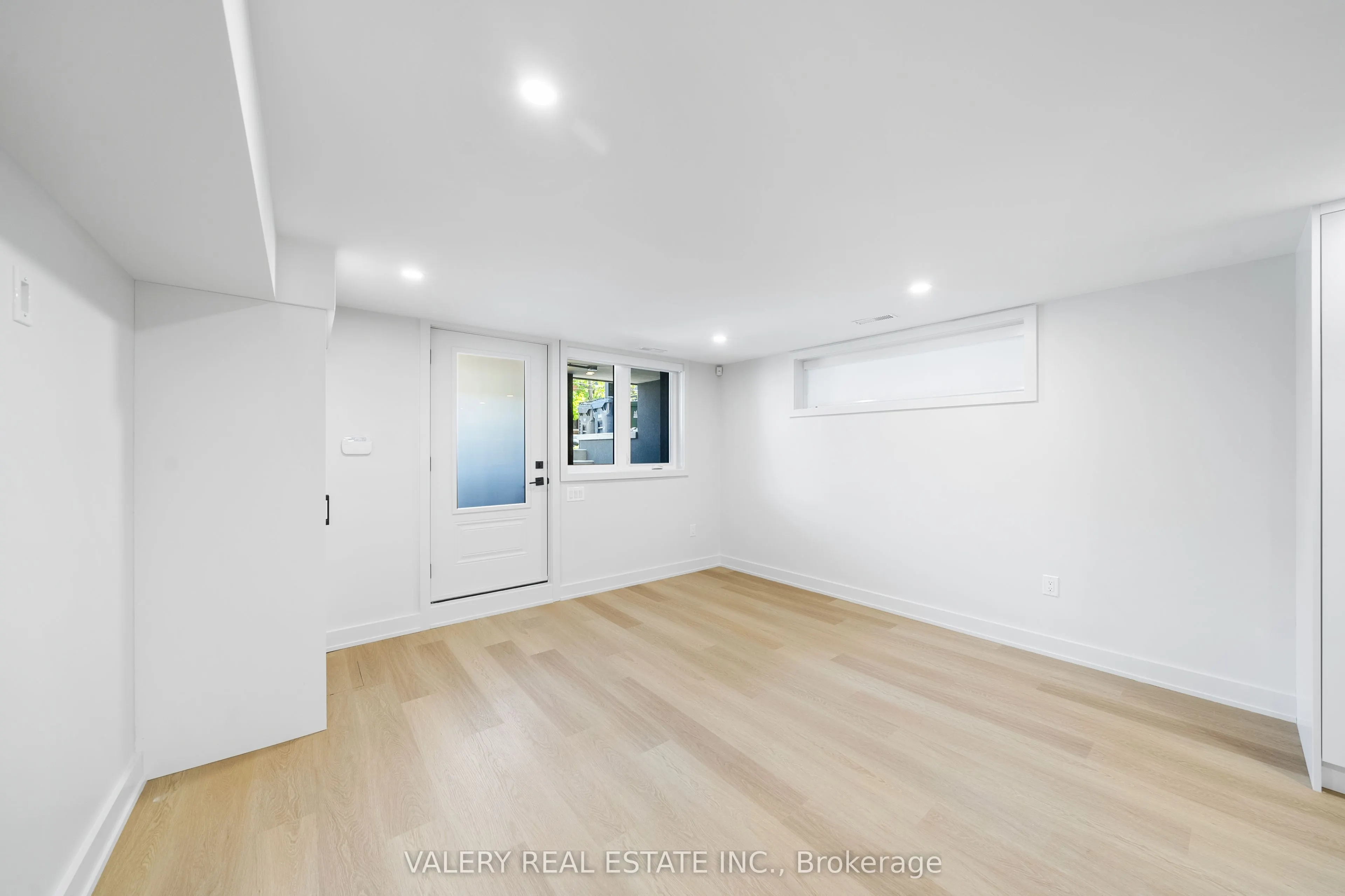 84 Argyle Street, #LOWER
