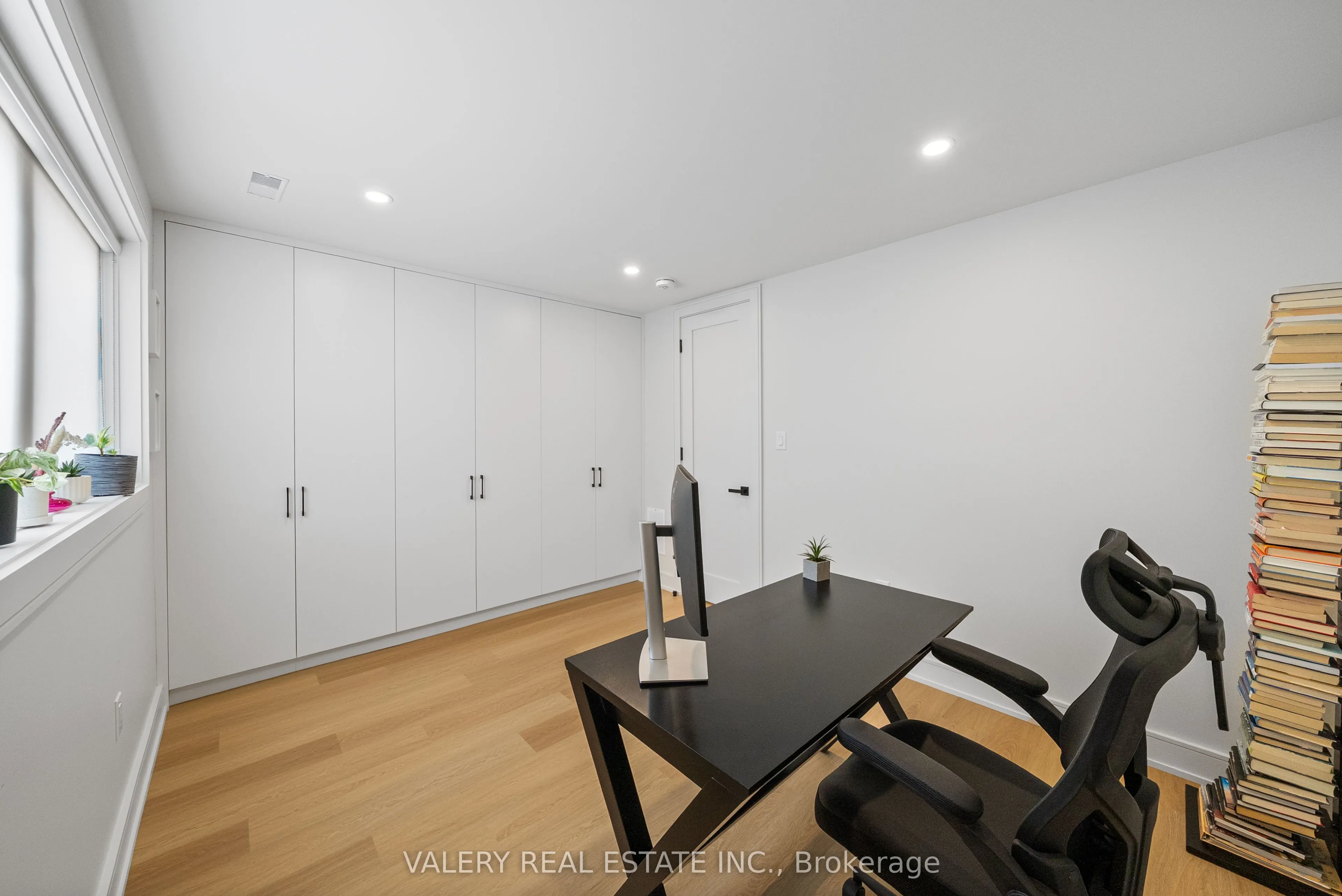 84 Argyle Street, #UPPER