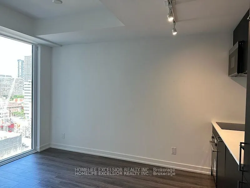 20 Edward Street, #1120