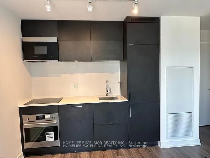 20 Edward Street, #1120