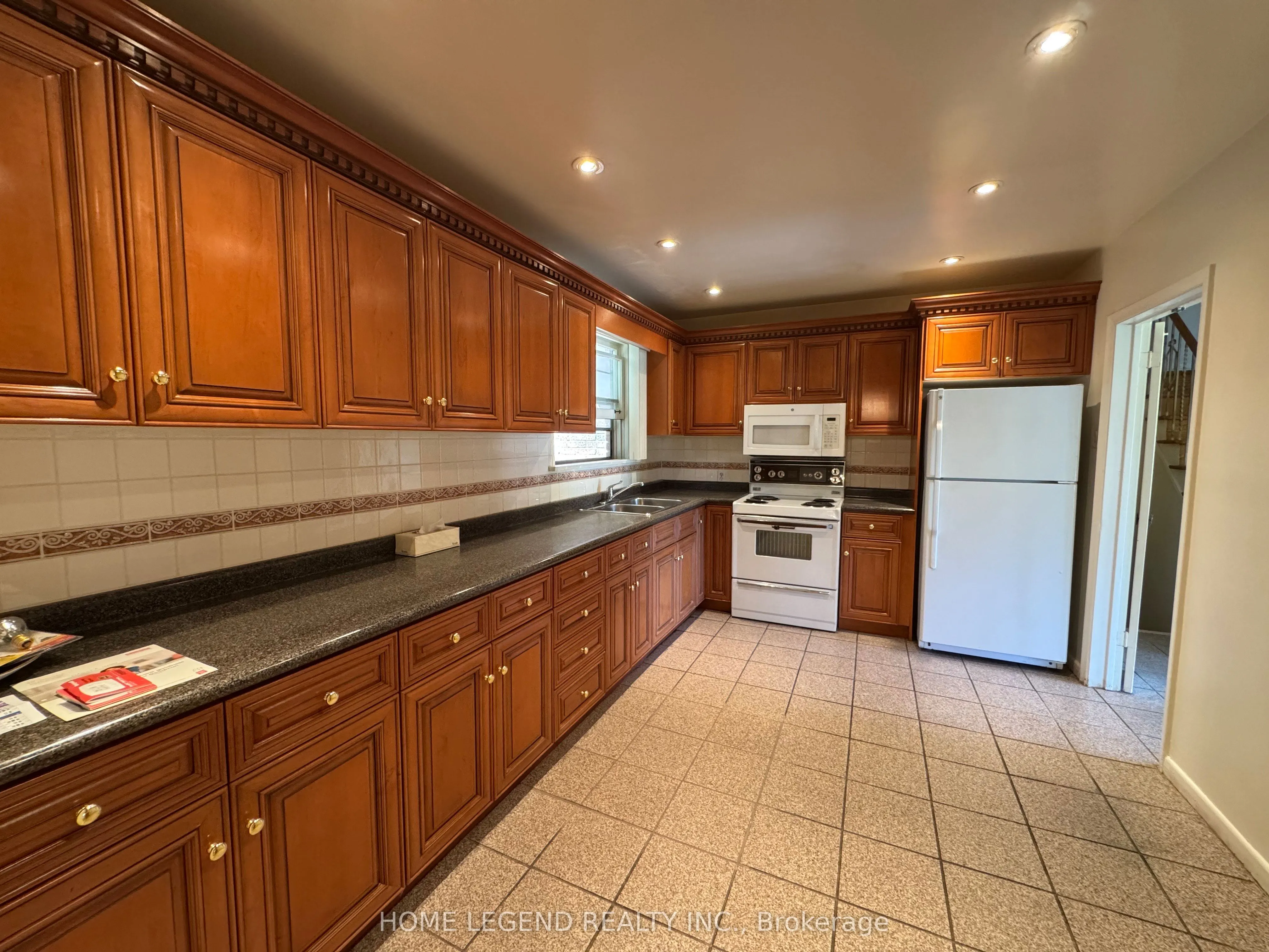 29 Whittaker Crescent
