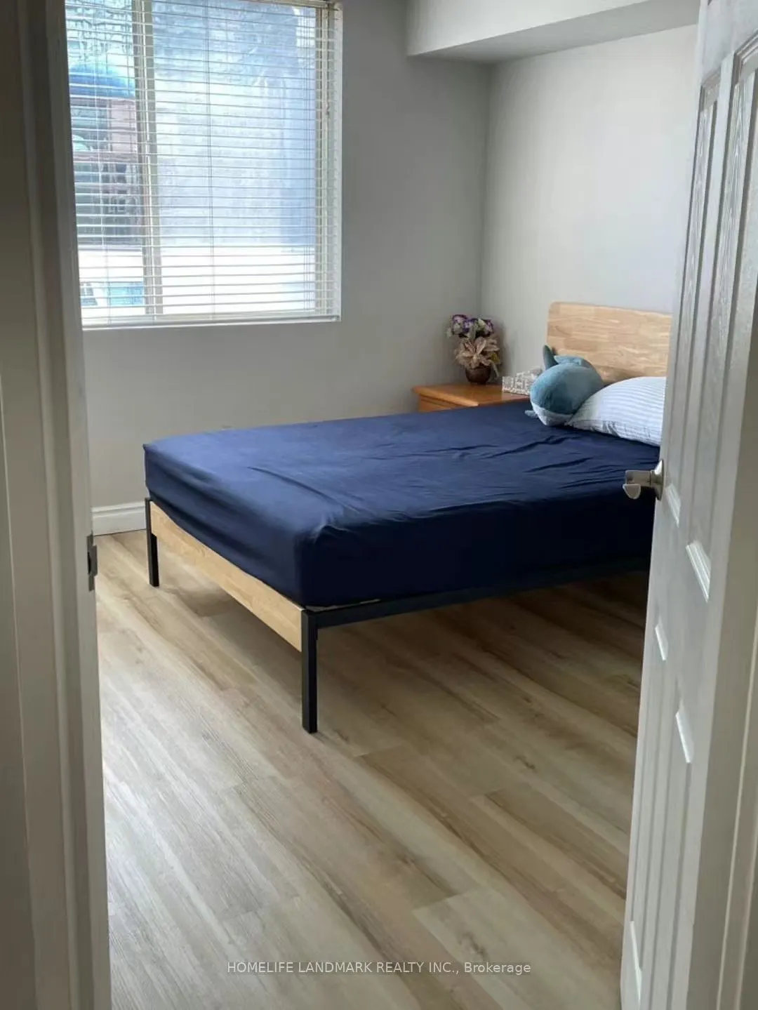 25 Grenville Street, #1002