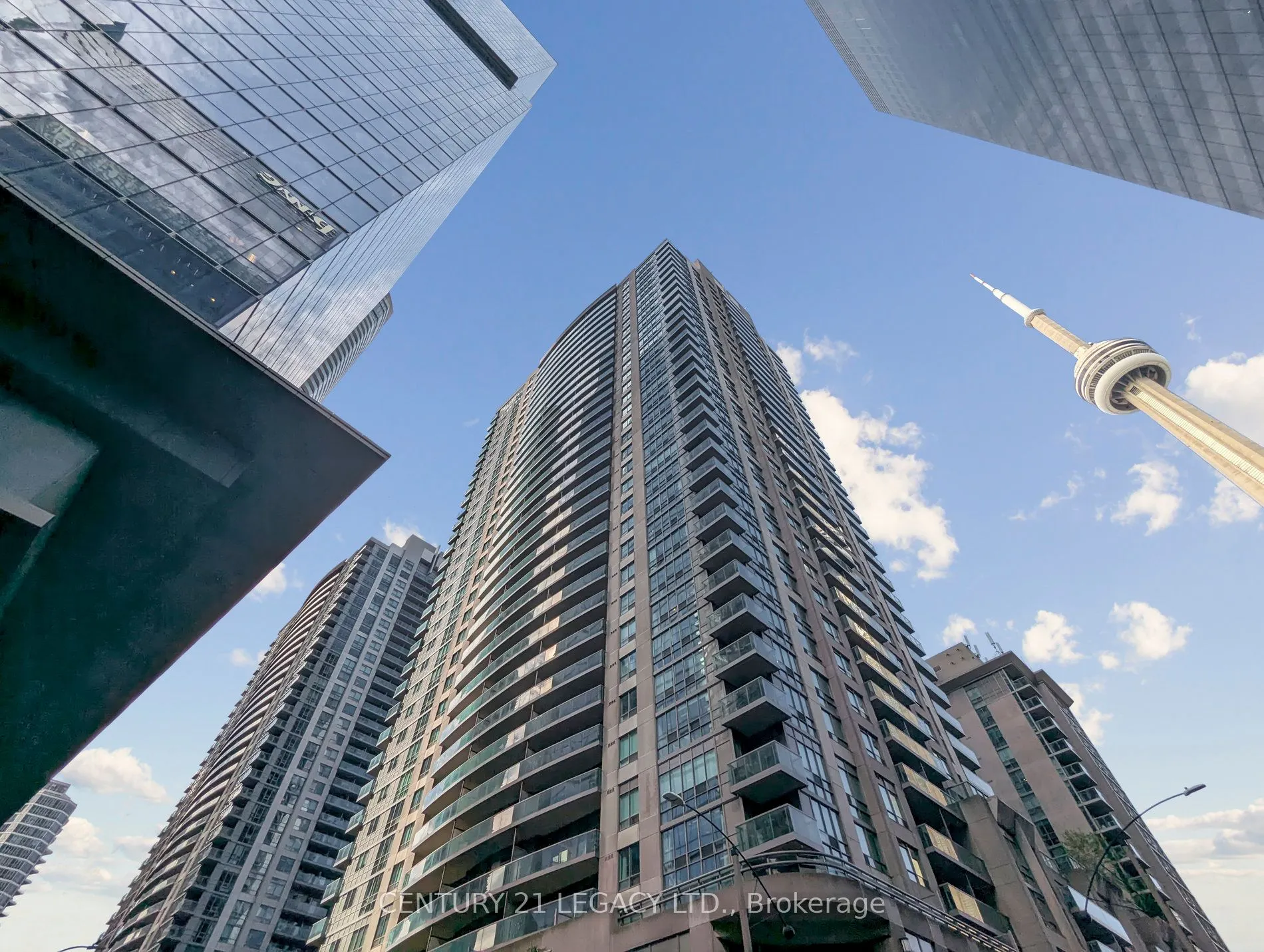 30 Grand Trunk Crescent, #3311