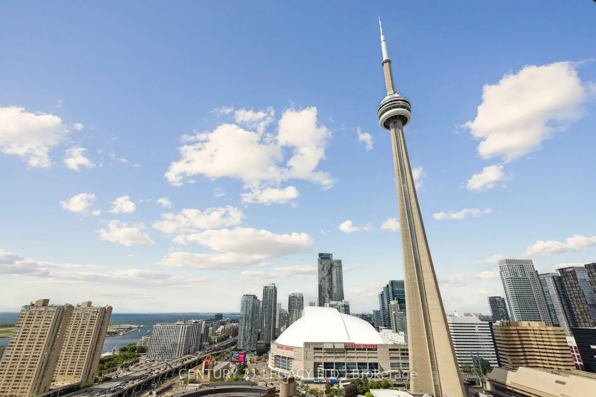 30 Grand Trunk Crescent, #3311