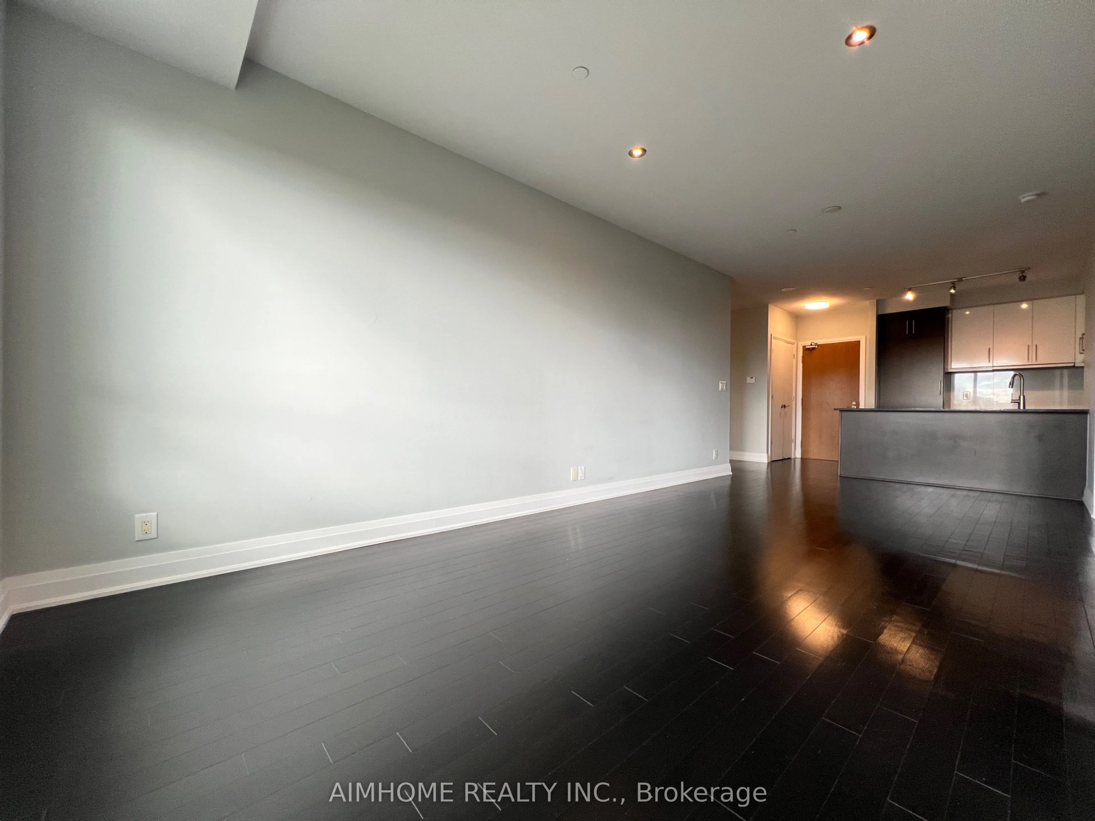 21 Clairtrell Road, #506