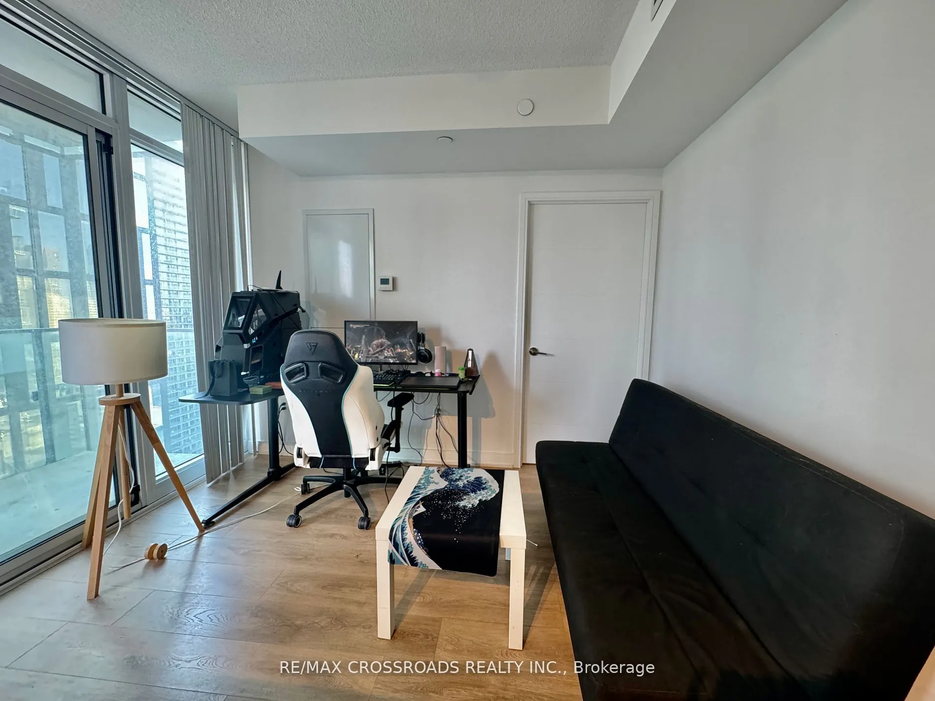 50 WELLESLEY Street E, #3711