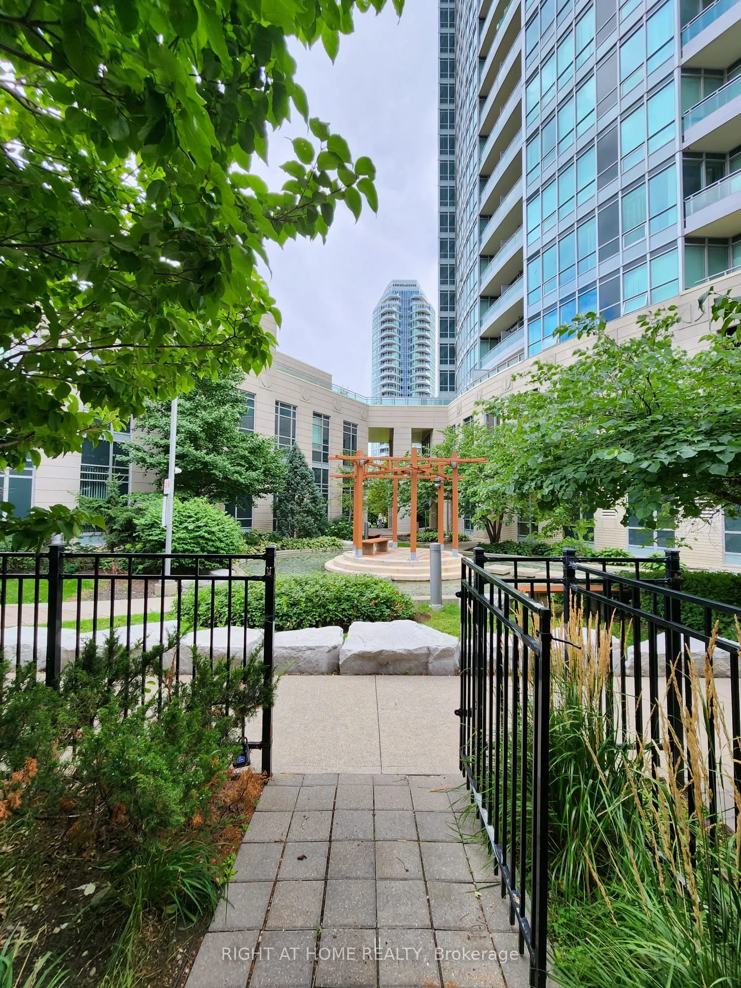 31 Olive Avenue, #112