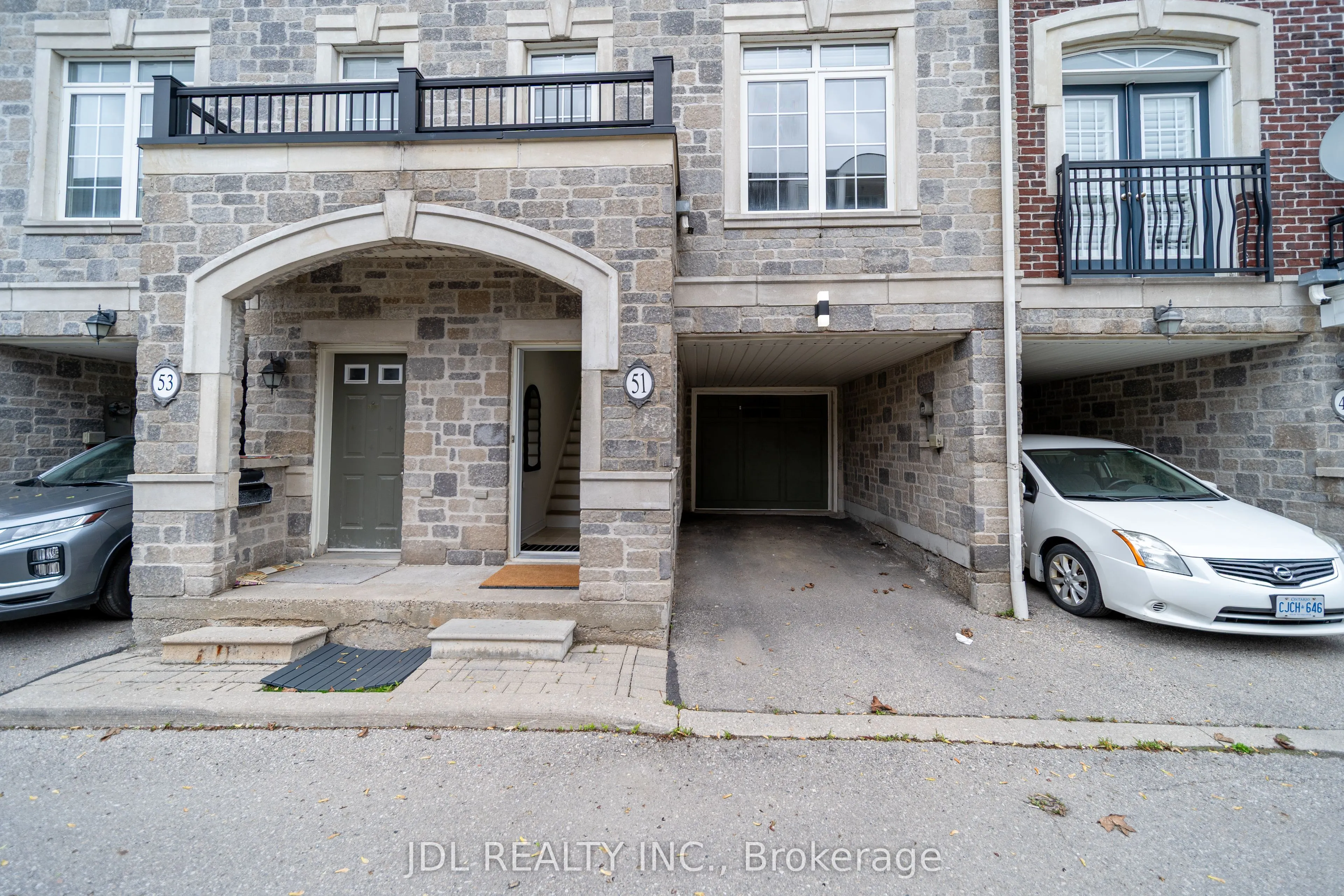 51 Routliffe Lane