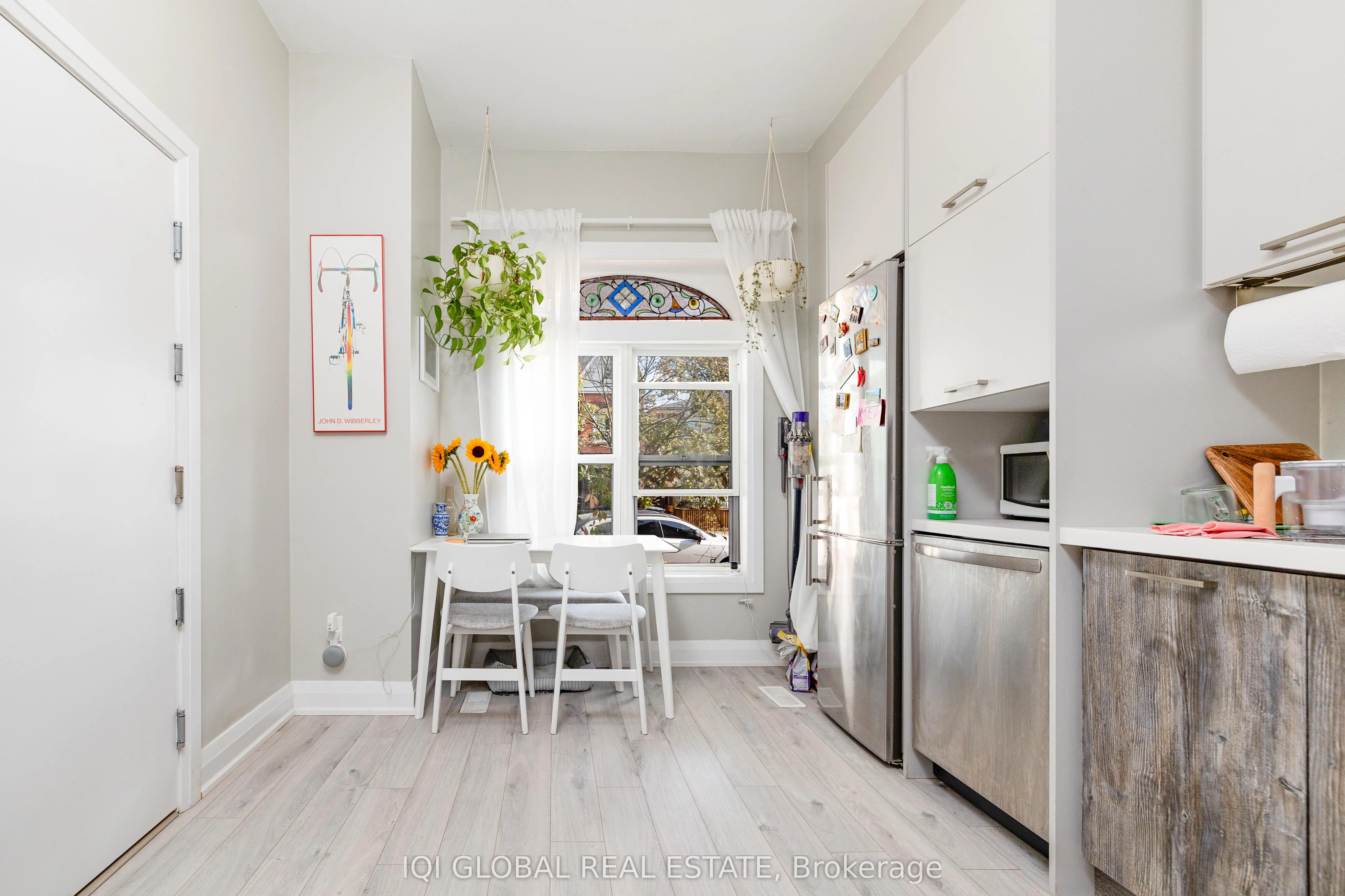 142 Grace Street, #Main
