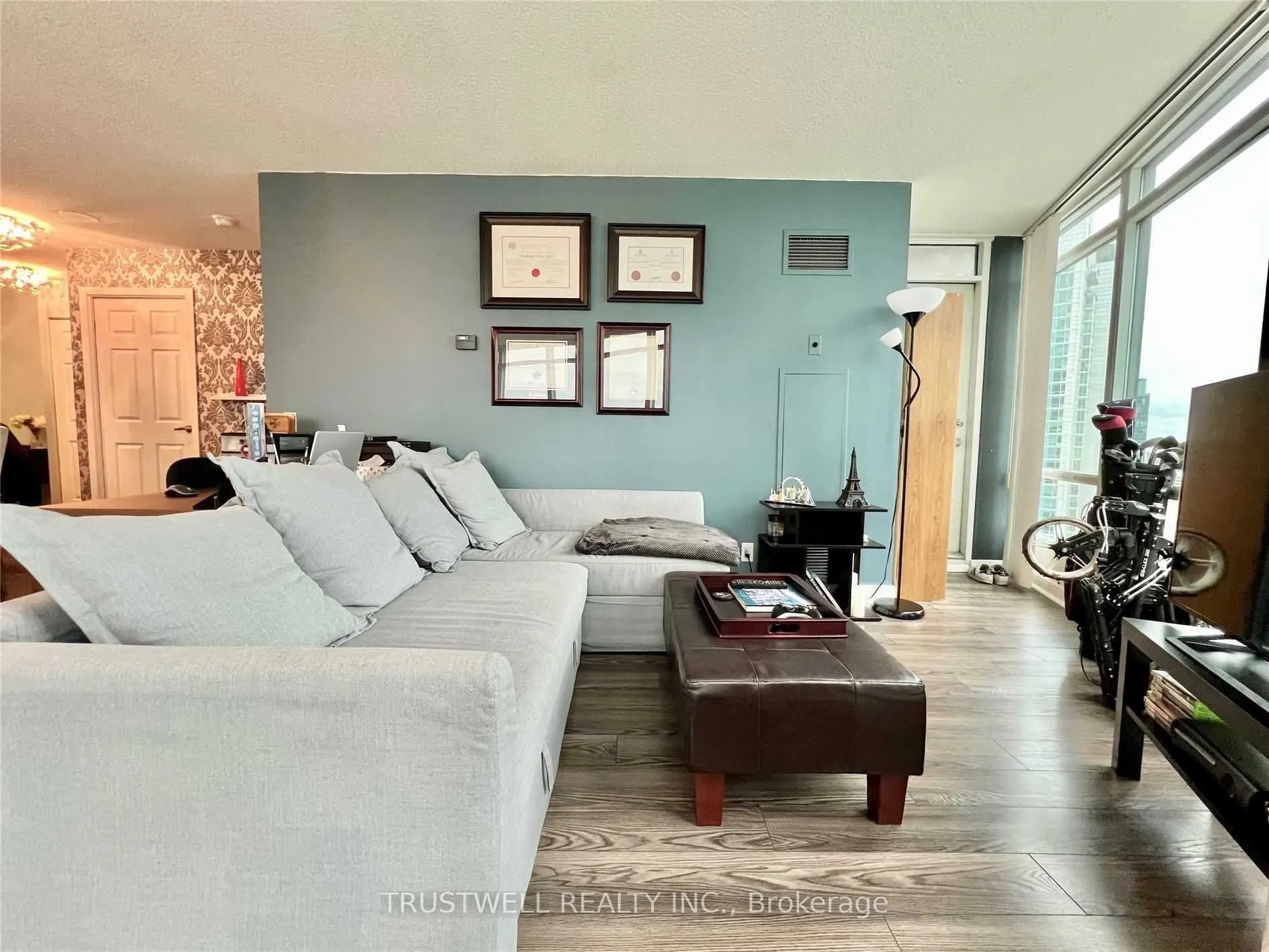 373 Front Street W, #2503