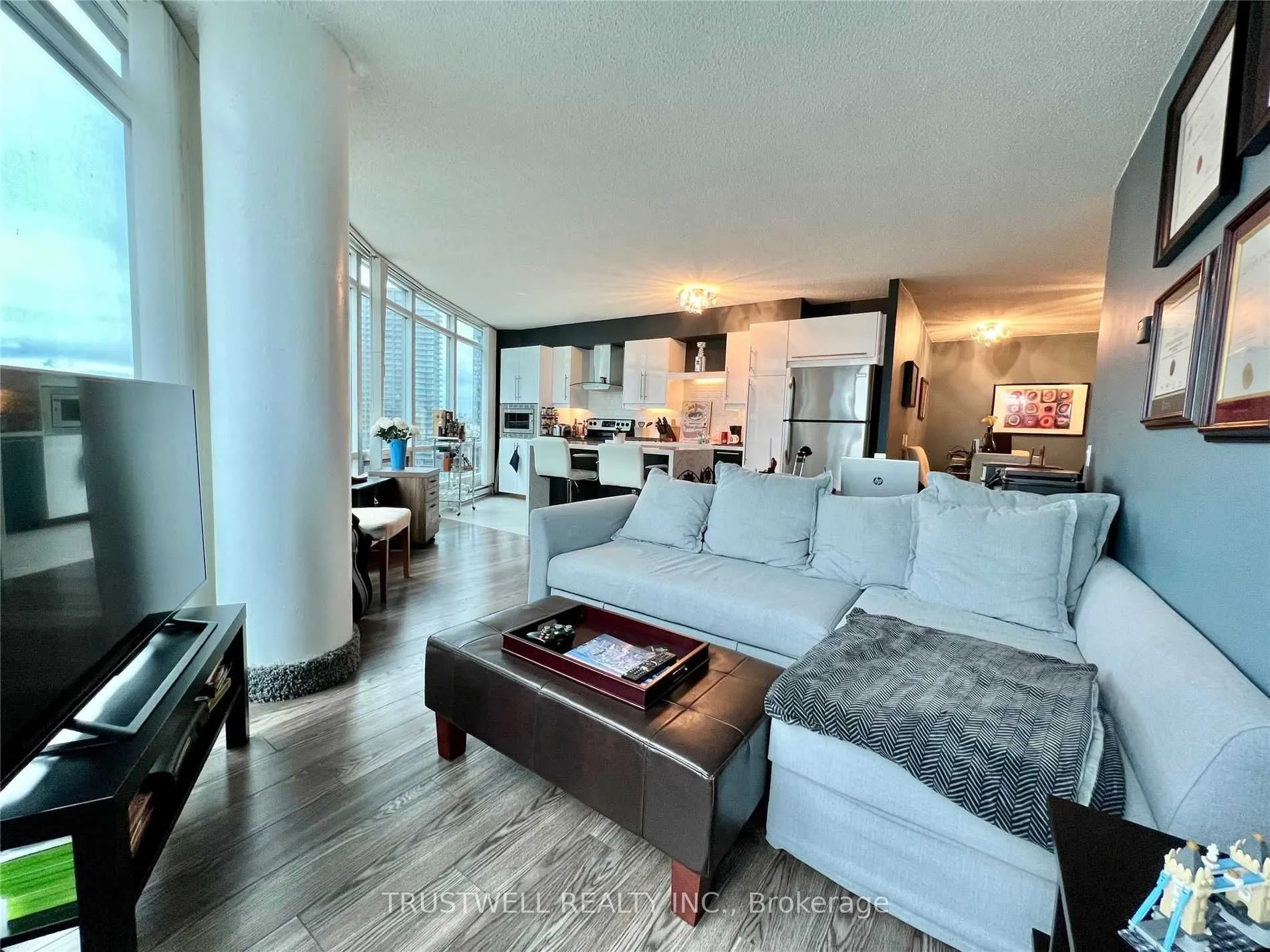 373 Front Street W, #2503