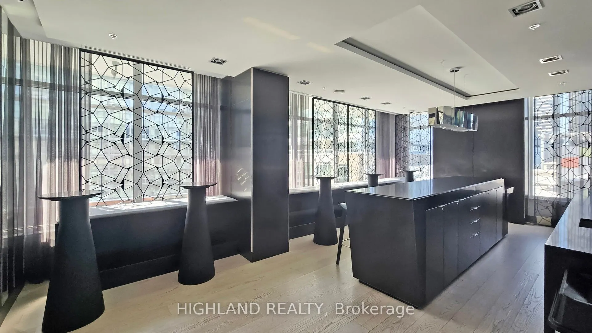 199 Richmond Street W, #202