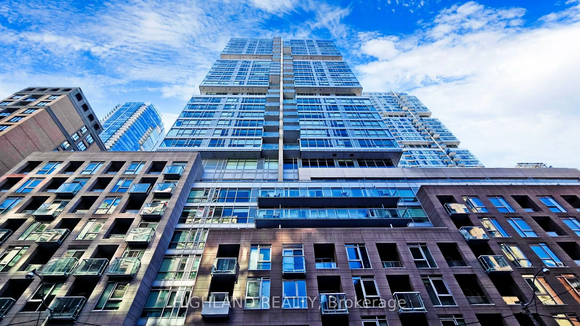 199 Richmond Street W, #202