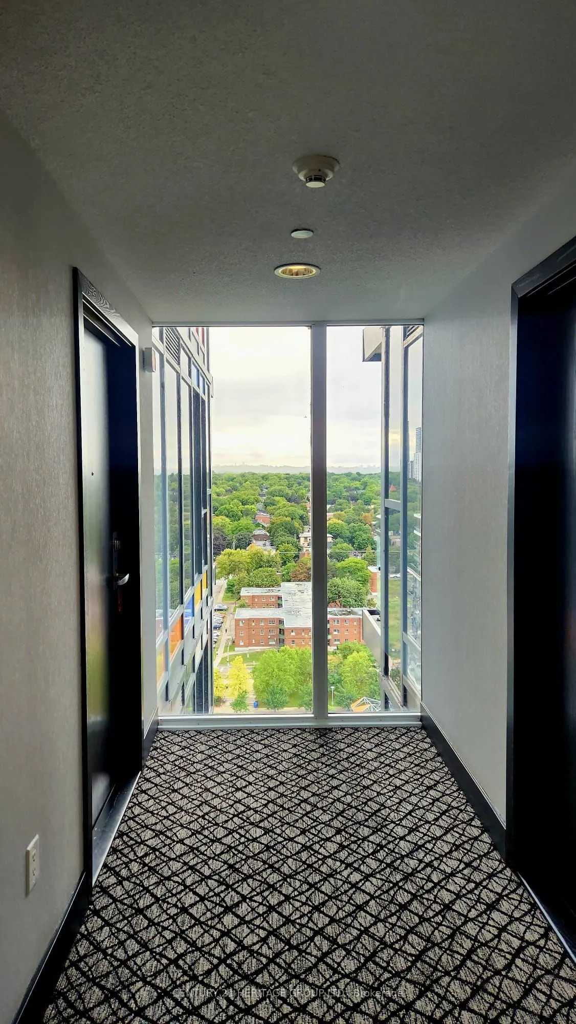 225 Sackville Street, #1711