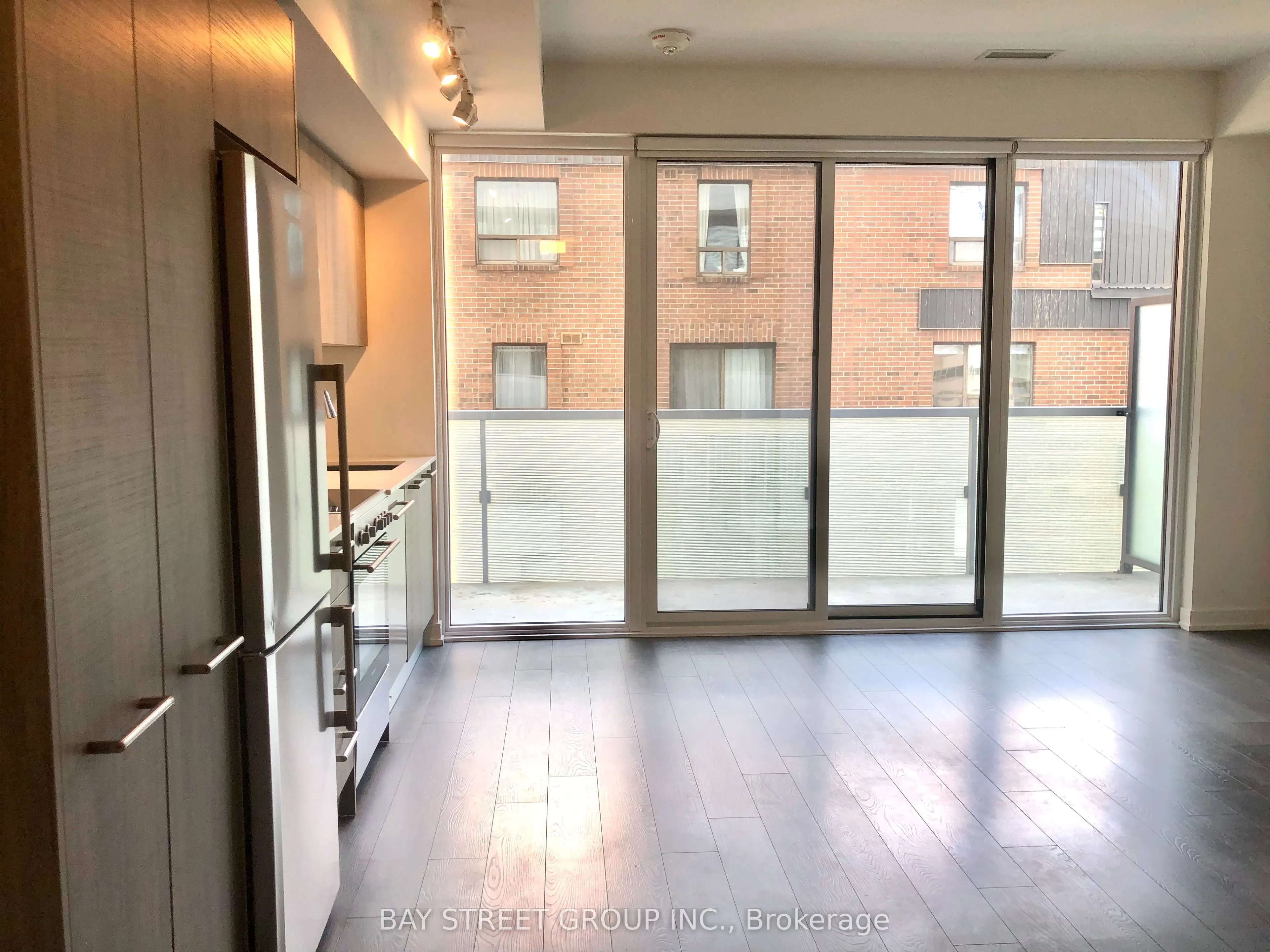 28 Wellesley Street E, #608